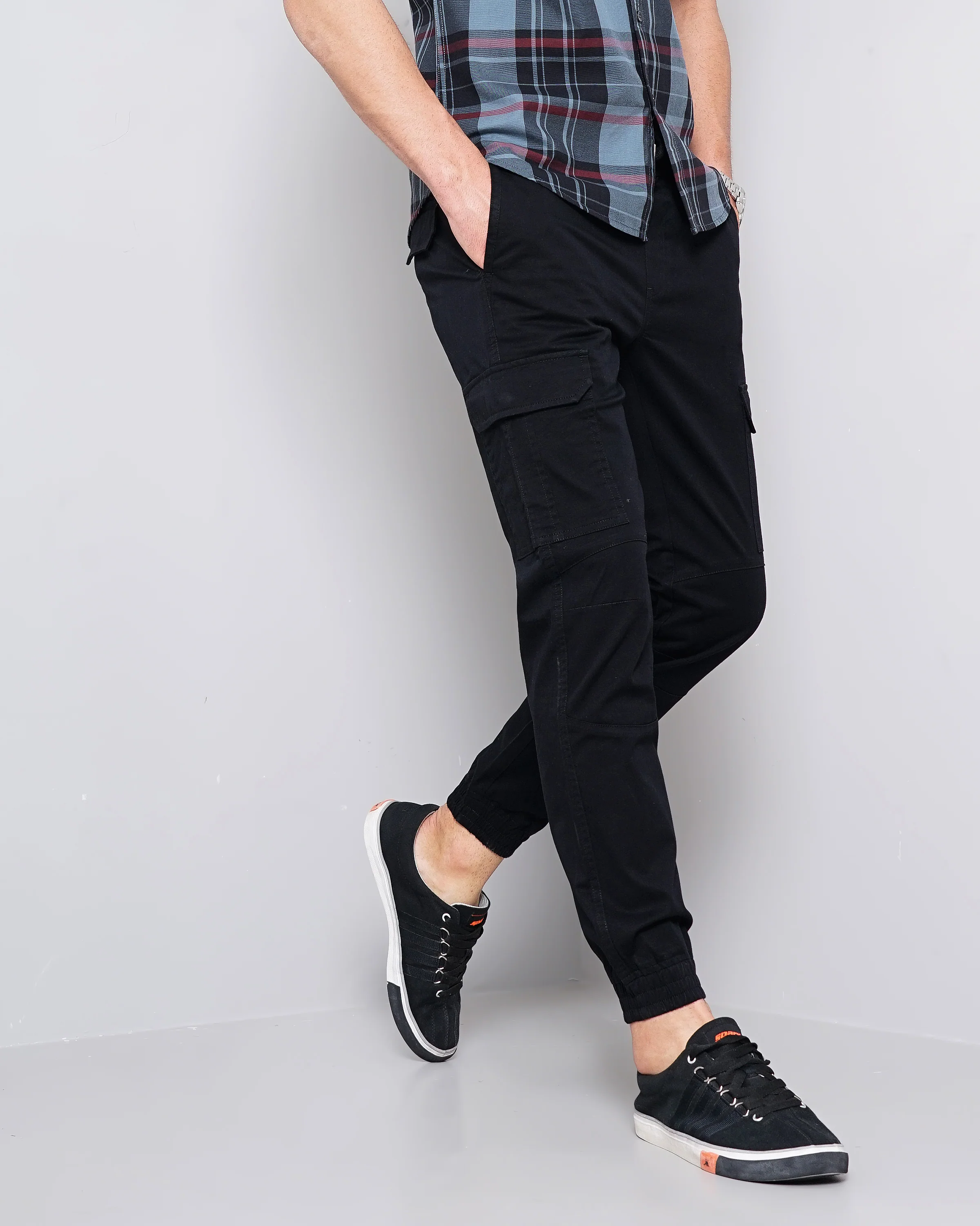 Men Black Joggers - Image 4