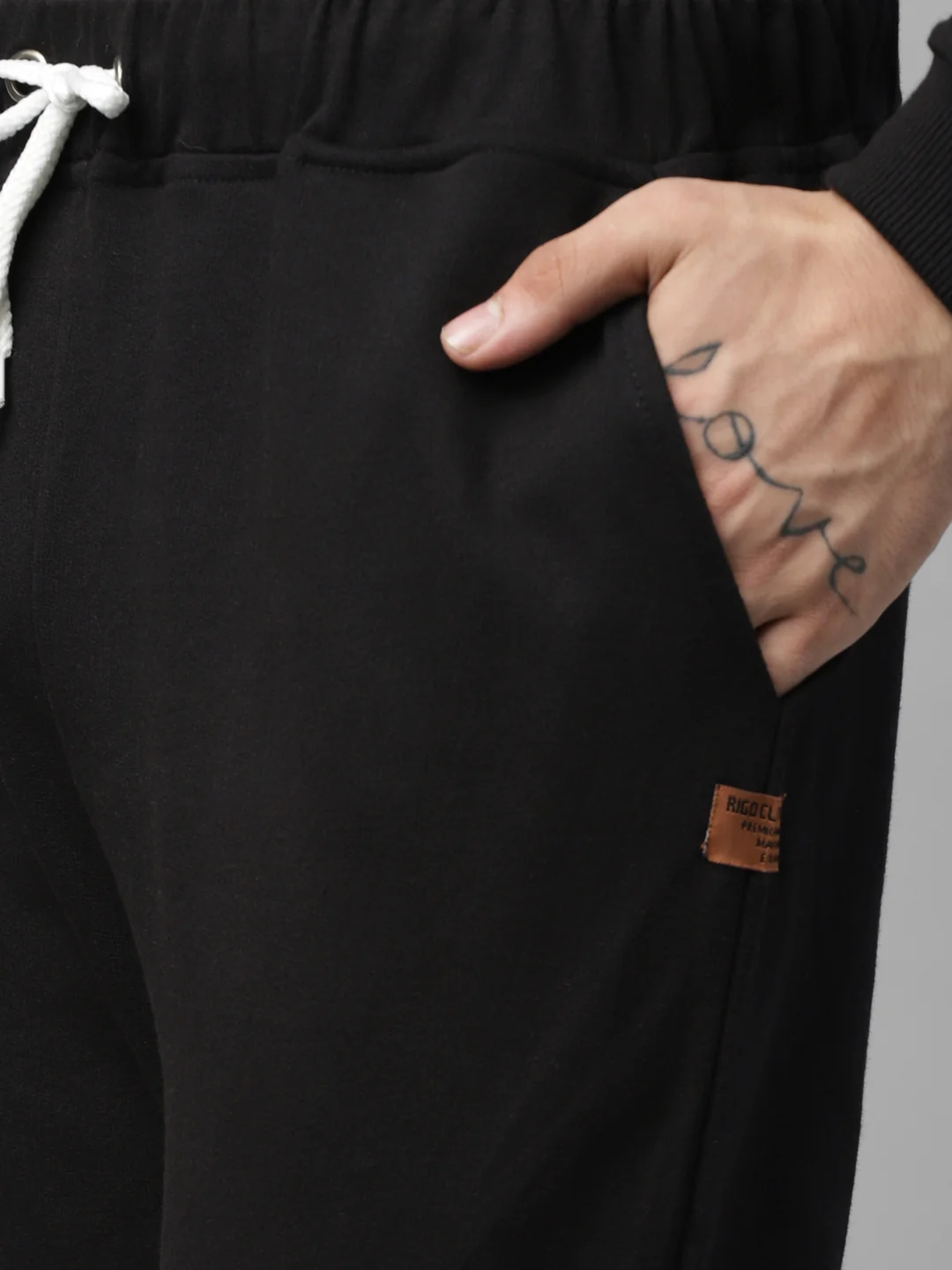 Men Black Round Neck Terry Track Suit - Image 4