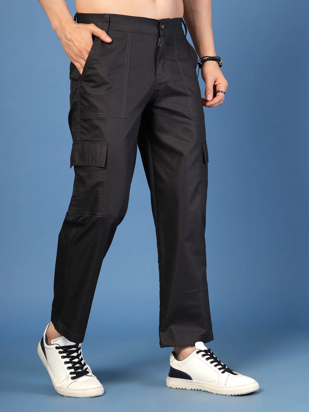 Men Black Twill Solid Cargo - Image 3