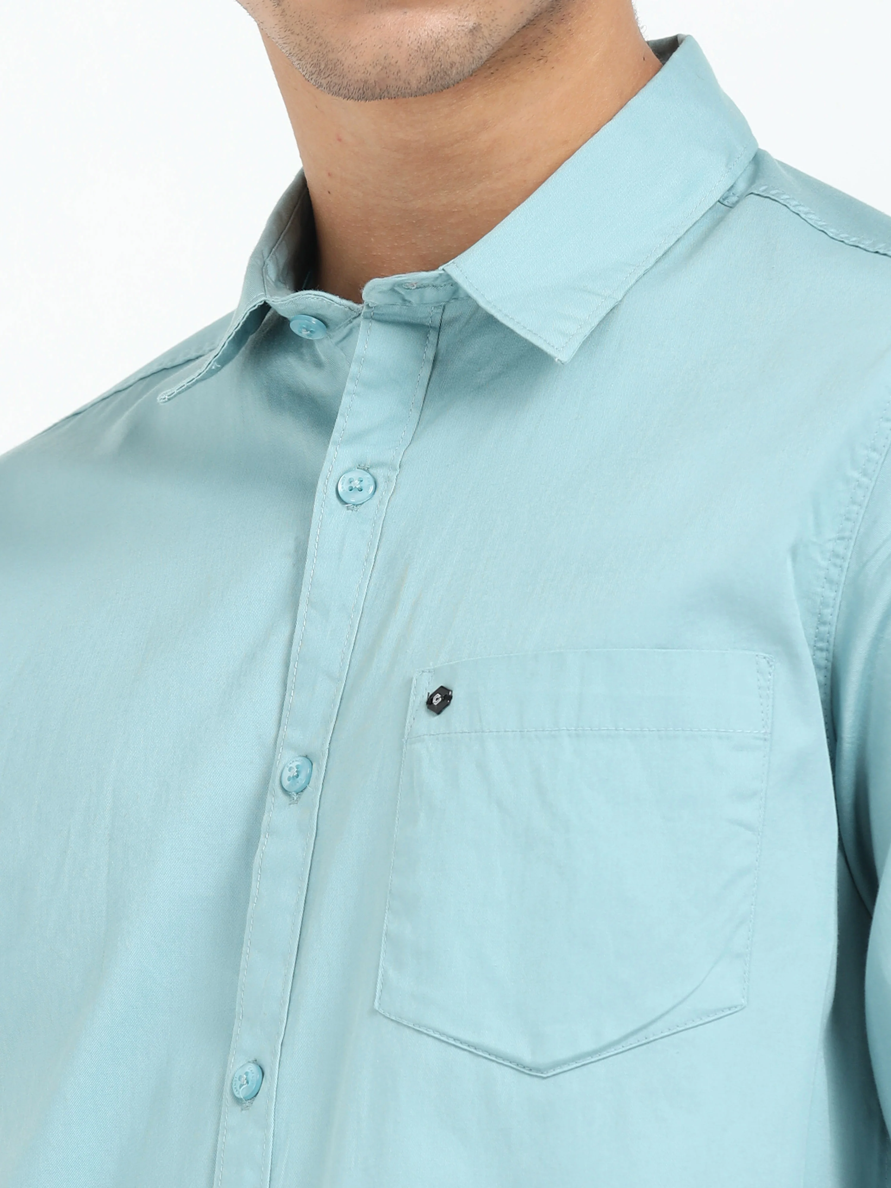 Men Green Twill Shirt Slim Fit - Image 4