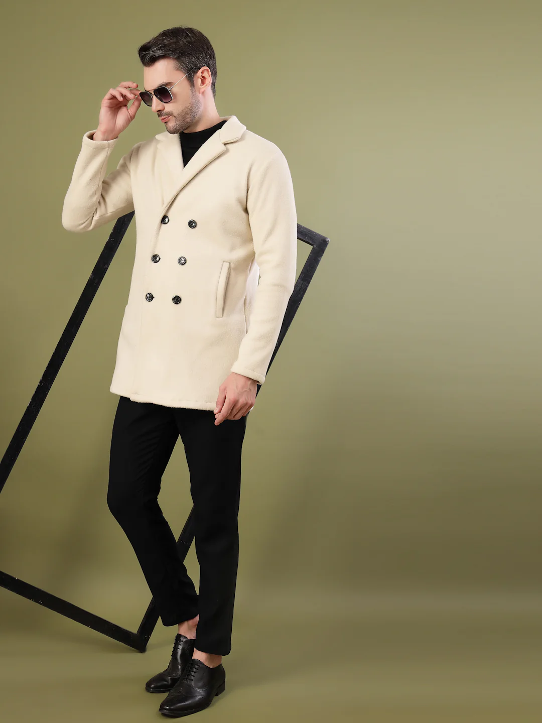 Men Ivory Polar Fleece Solid Double Breasted Coat - Image 2