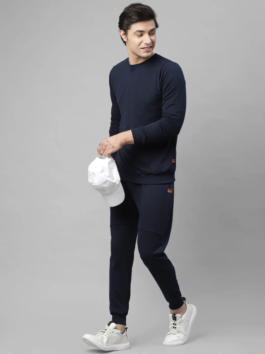 Men Navy Round Neck Terry Track Suit - Image 2