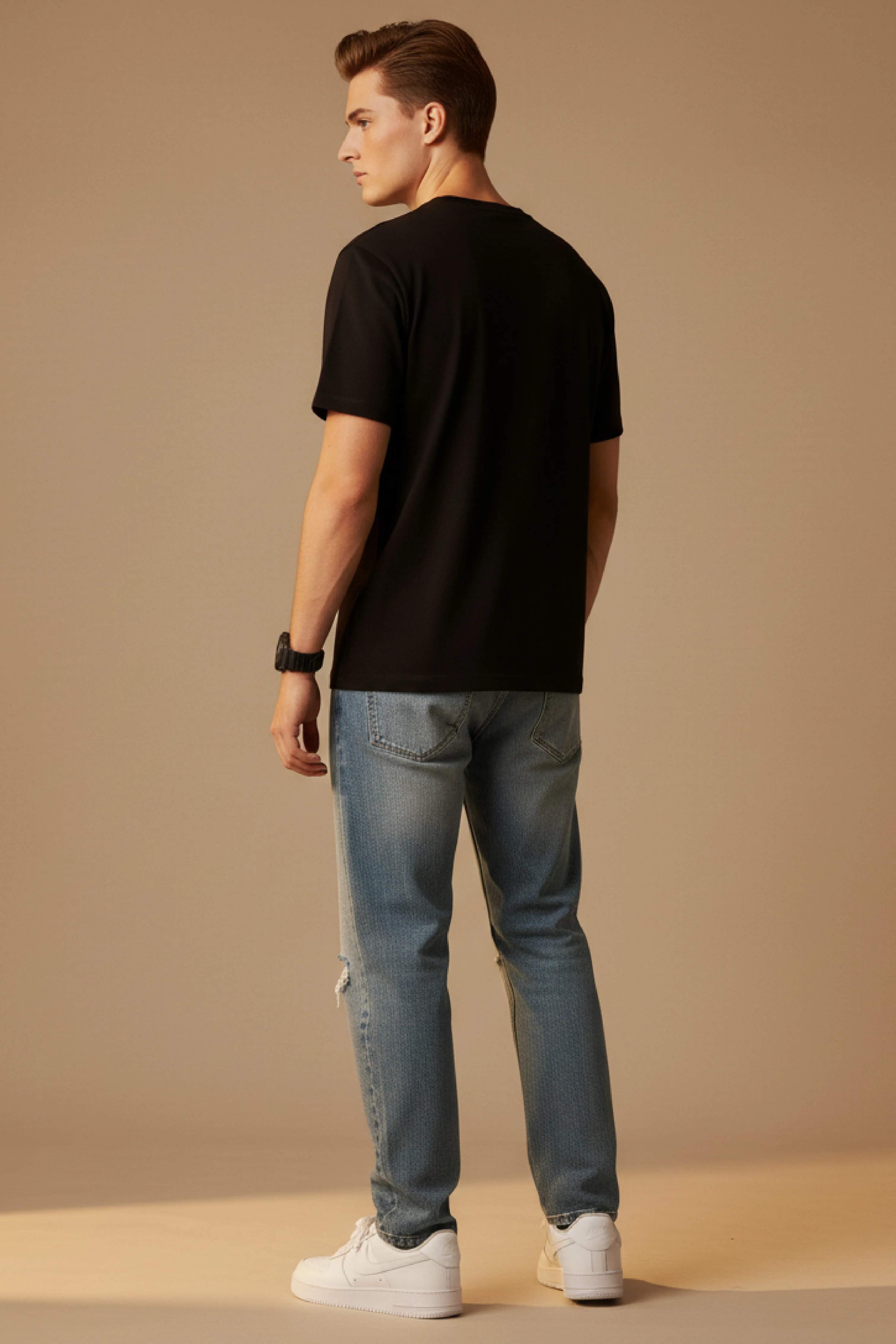 Men Printed Black Cotton Tshirt - Image 5