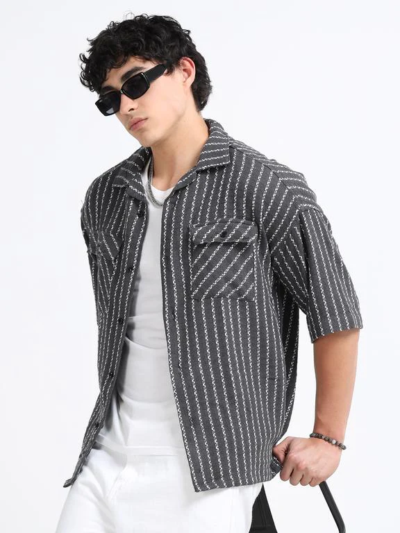 Men Striped Short Sleeve Casual Drop Shoulder Shirt - Image 2