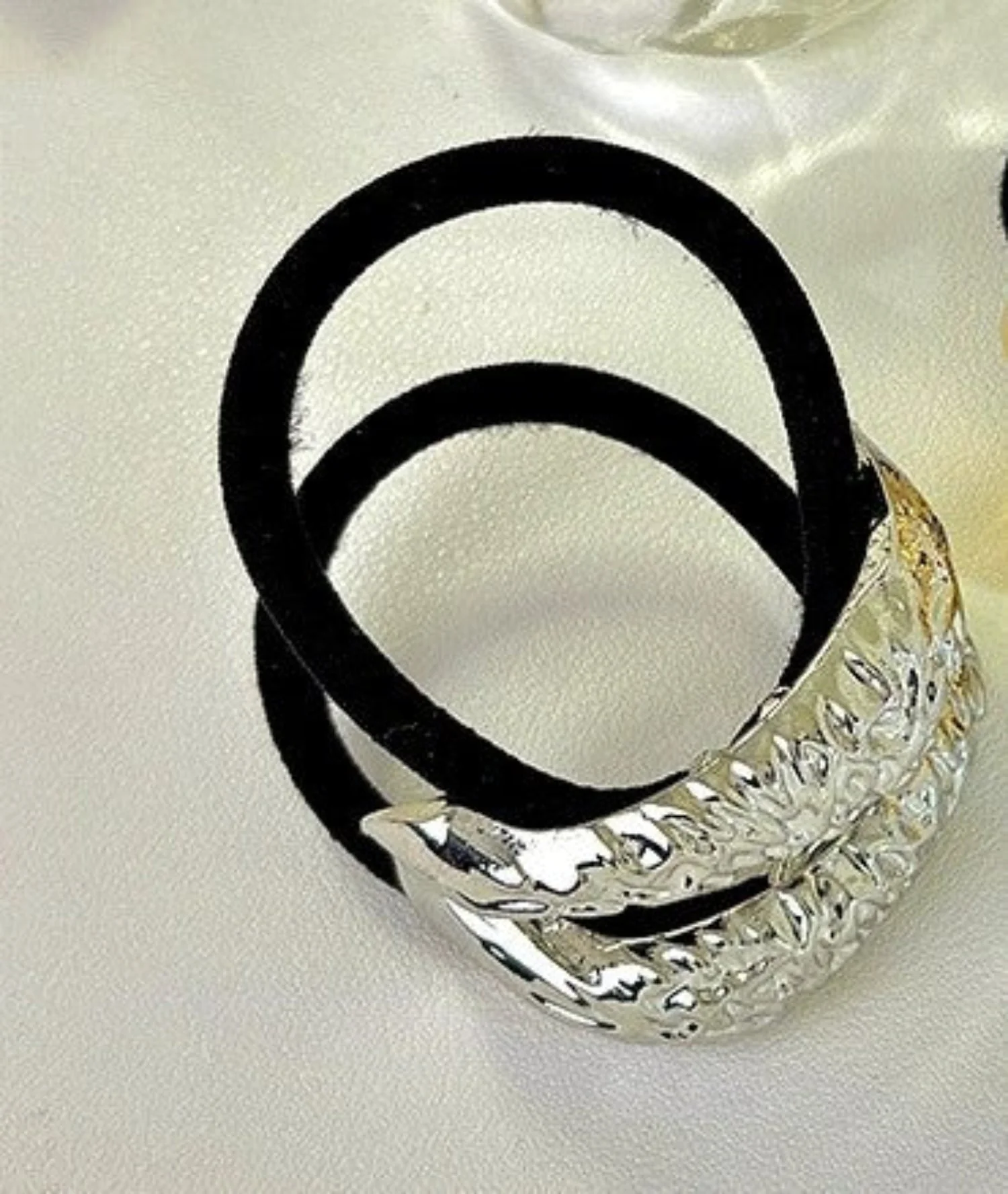 Molten Silver Textured Hair Tie - Image 3