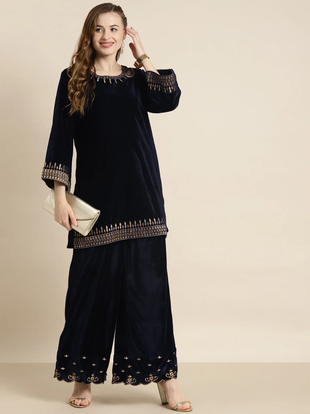 Navy Velvet Zari Embroidered Short Kurta - Image 5
