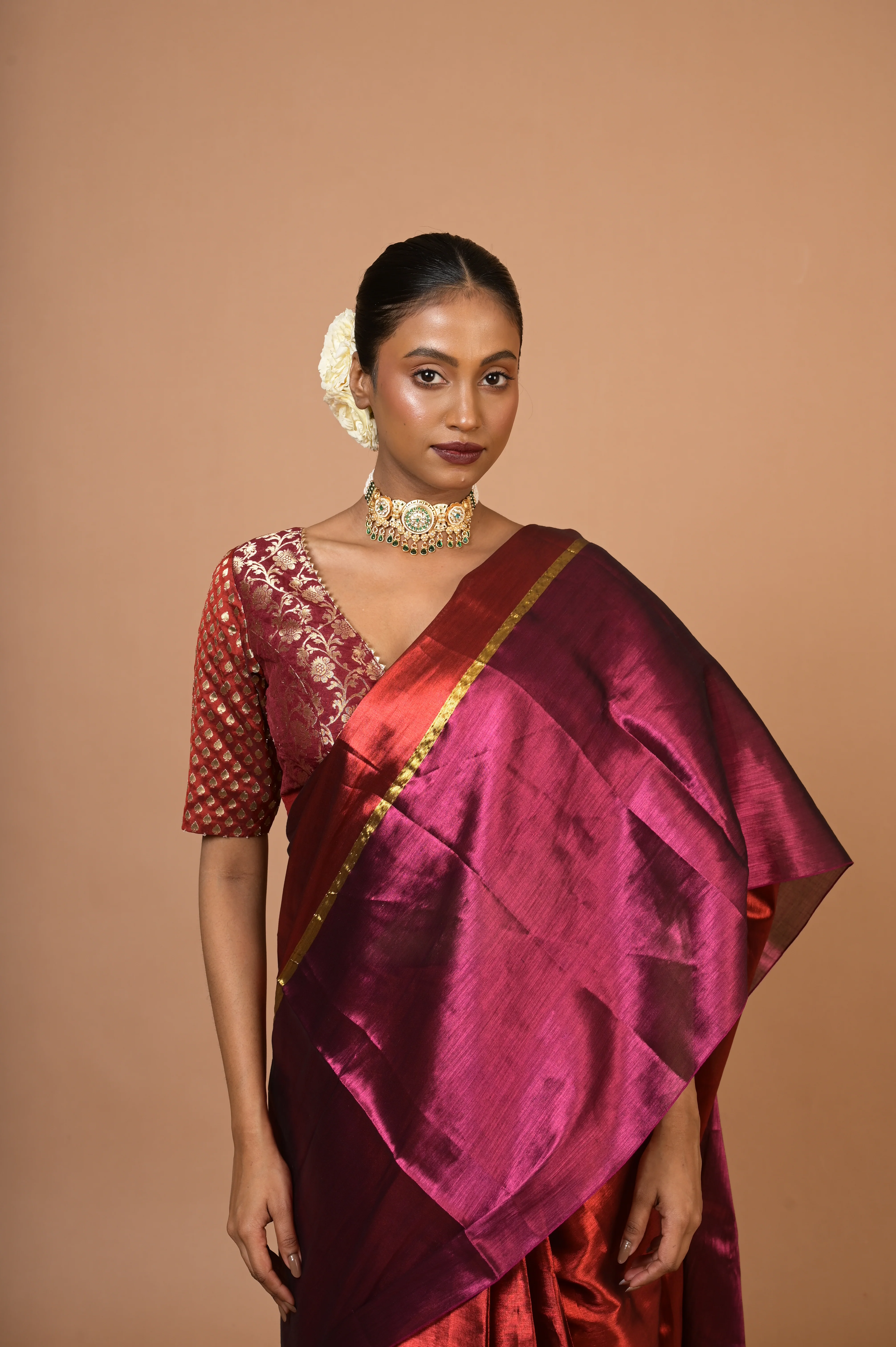 Navya Red and Purple Handloom Tissue Saree - Image 6