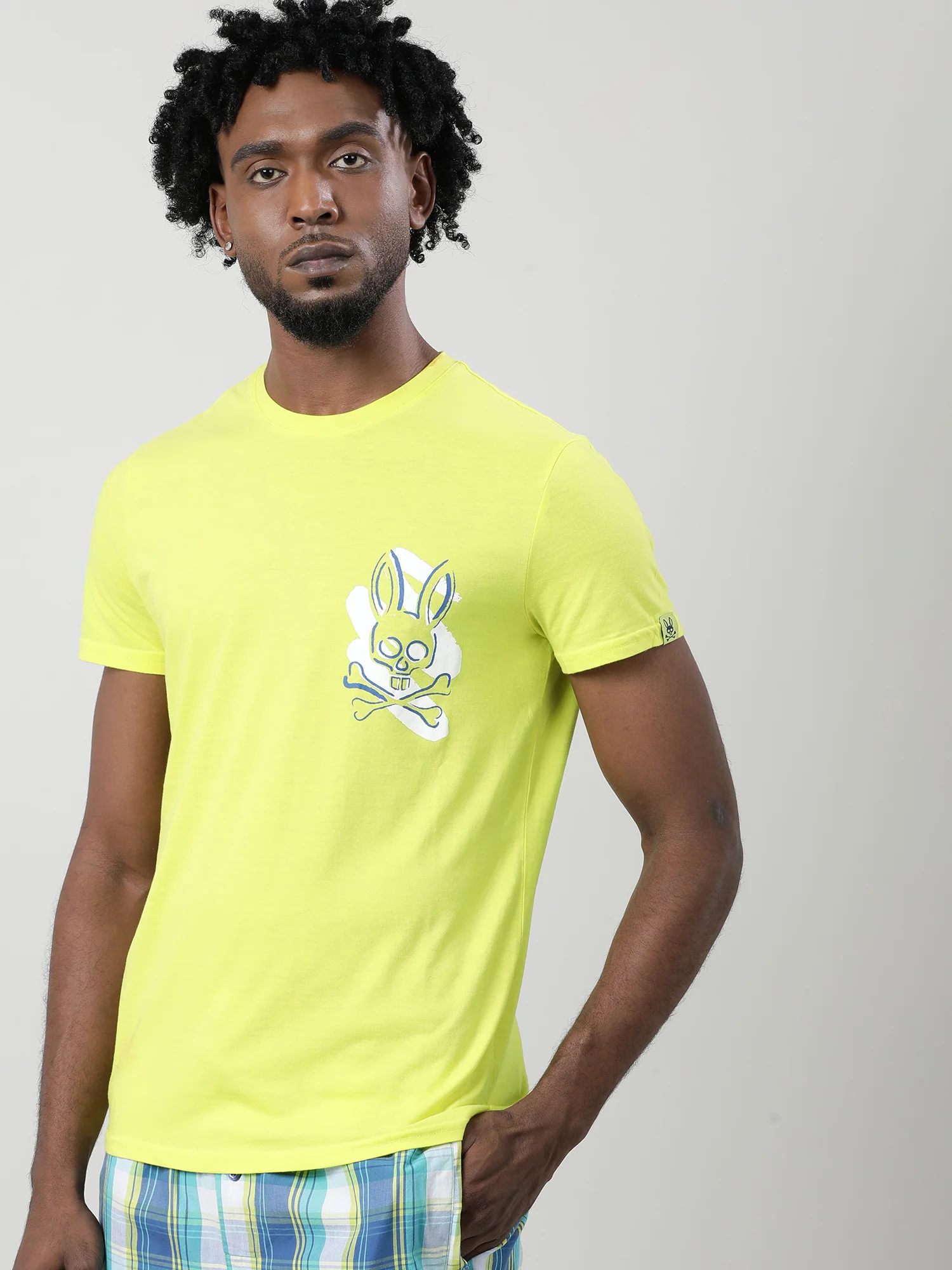 Men Yellow Quick-Dry Relaxed Fit Cotton T-Shirt - Image 4