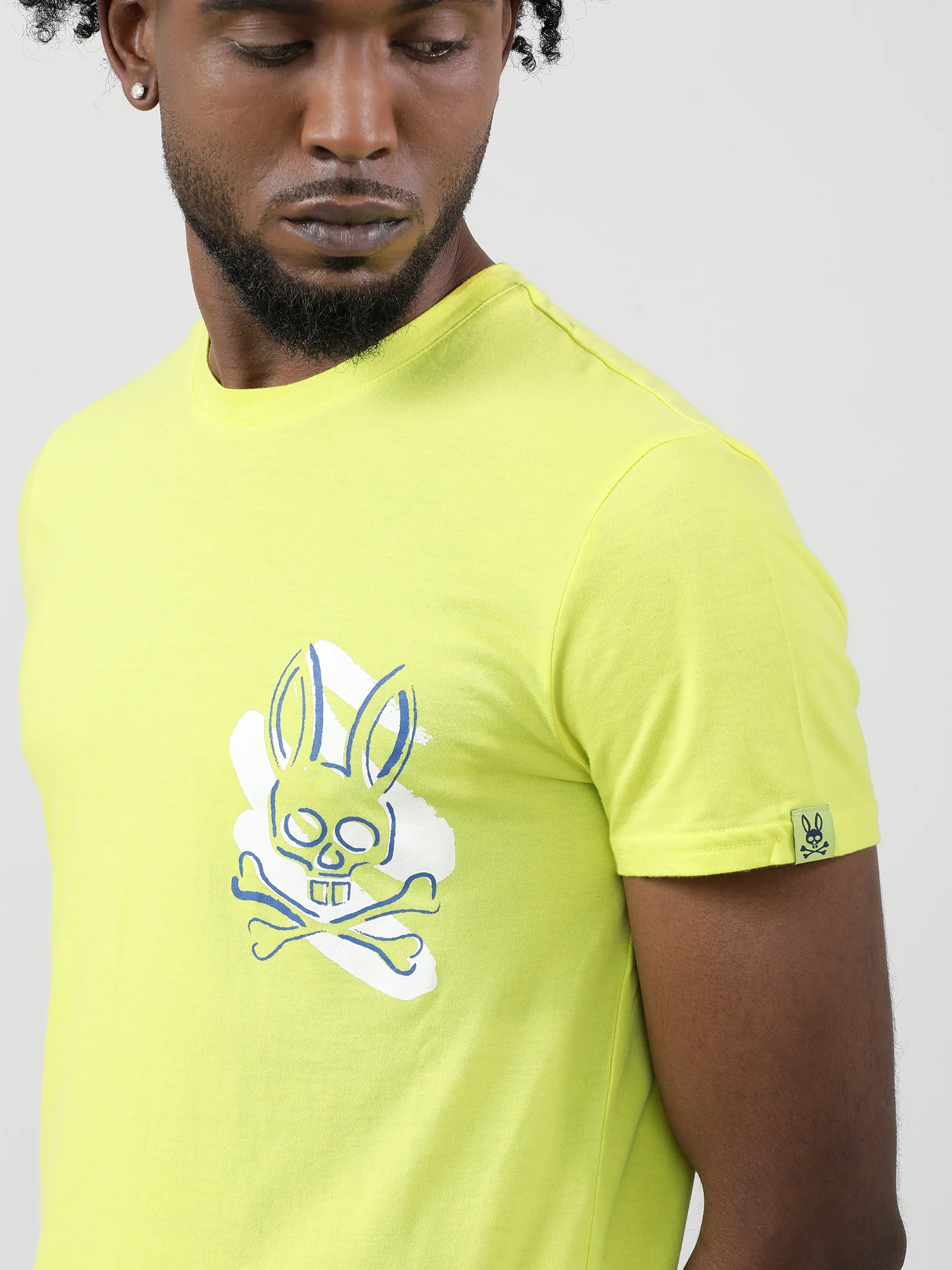 Men Yellow Quick-Dry Relaxed Fit Cotton T-Shirt - Image 5