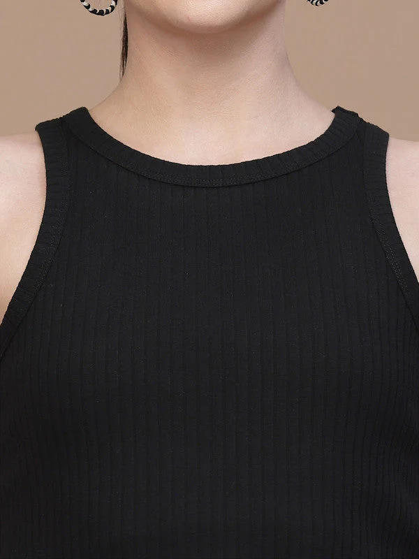 Women Sleeveless Round Neck Crop Top - Image 4