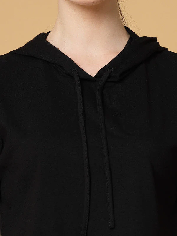 Women Black Hooded  Anti Odour T-shirt - Image 4