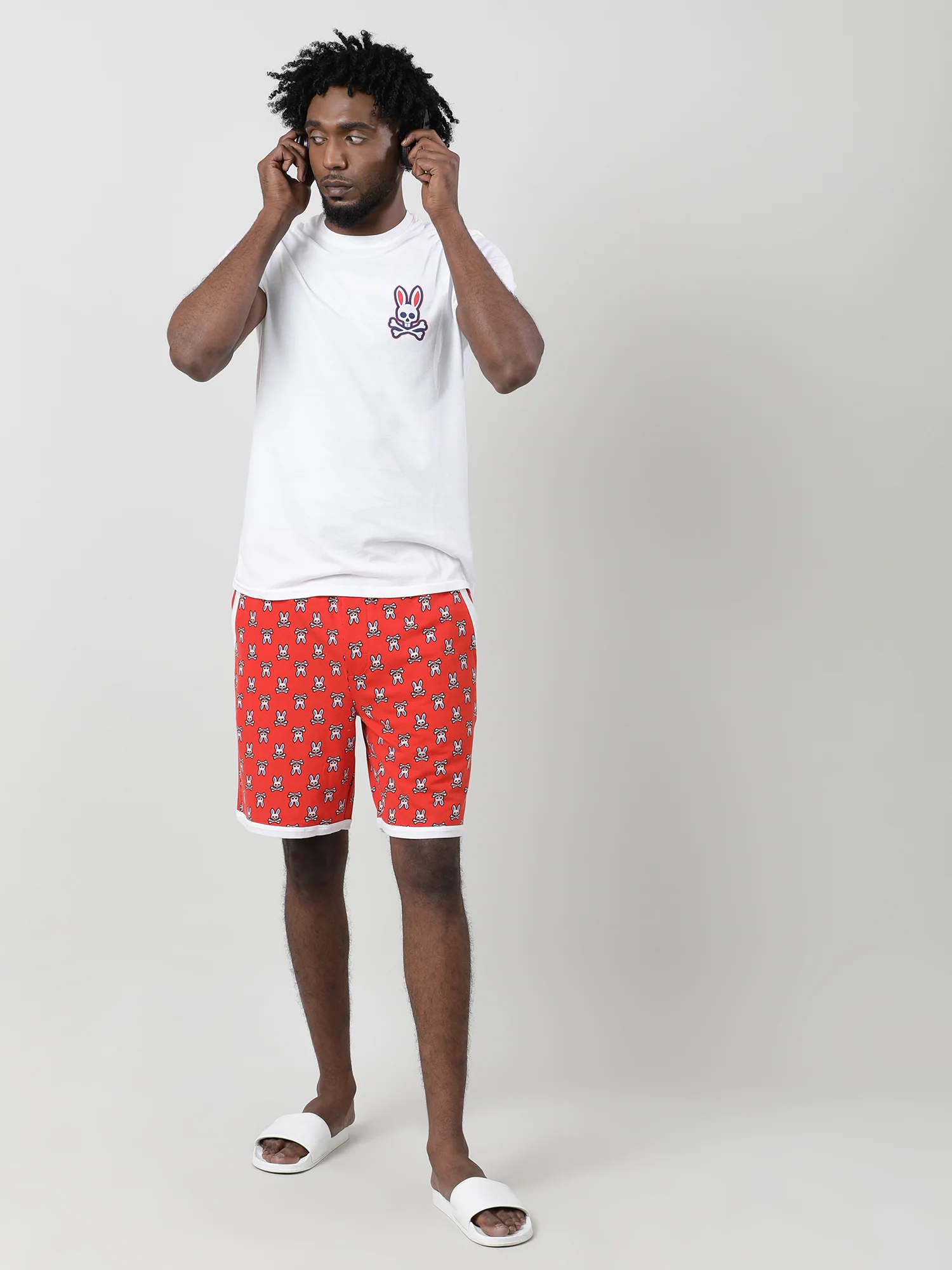 Men Orange Oversized Cotton Knee-Length Shorts - Image 4
