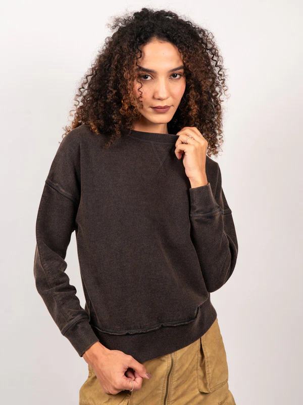 Women Oversized Garment Washed Sweatshirt