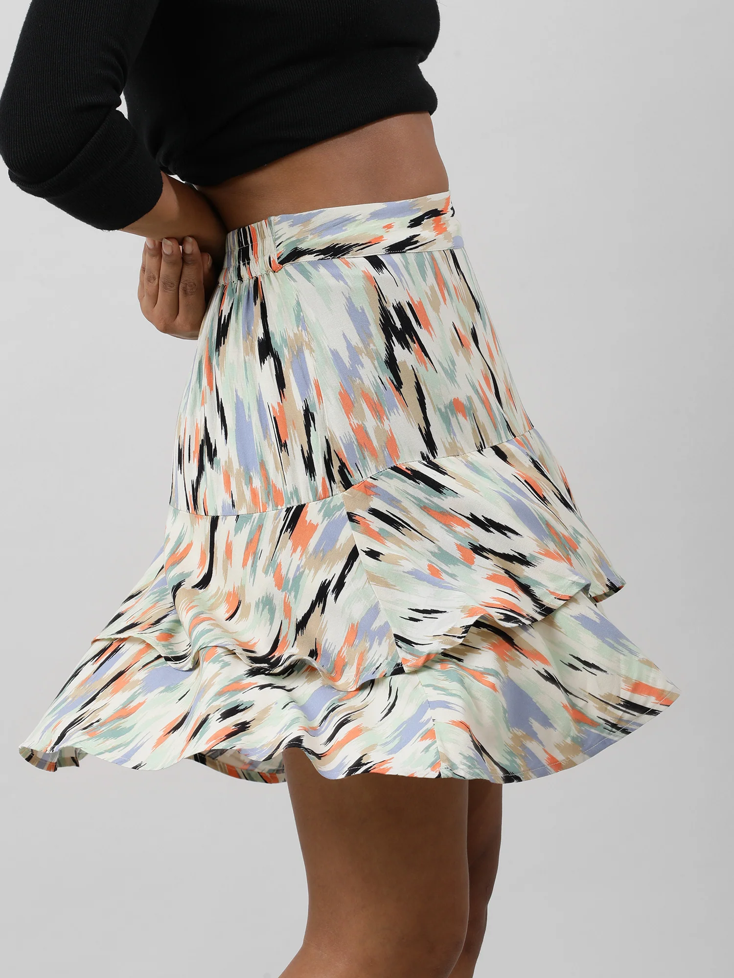 Women Multicolor Abstract Printed Skirt - Image 6
