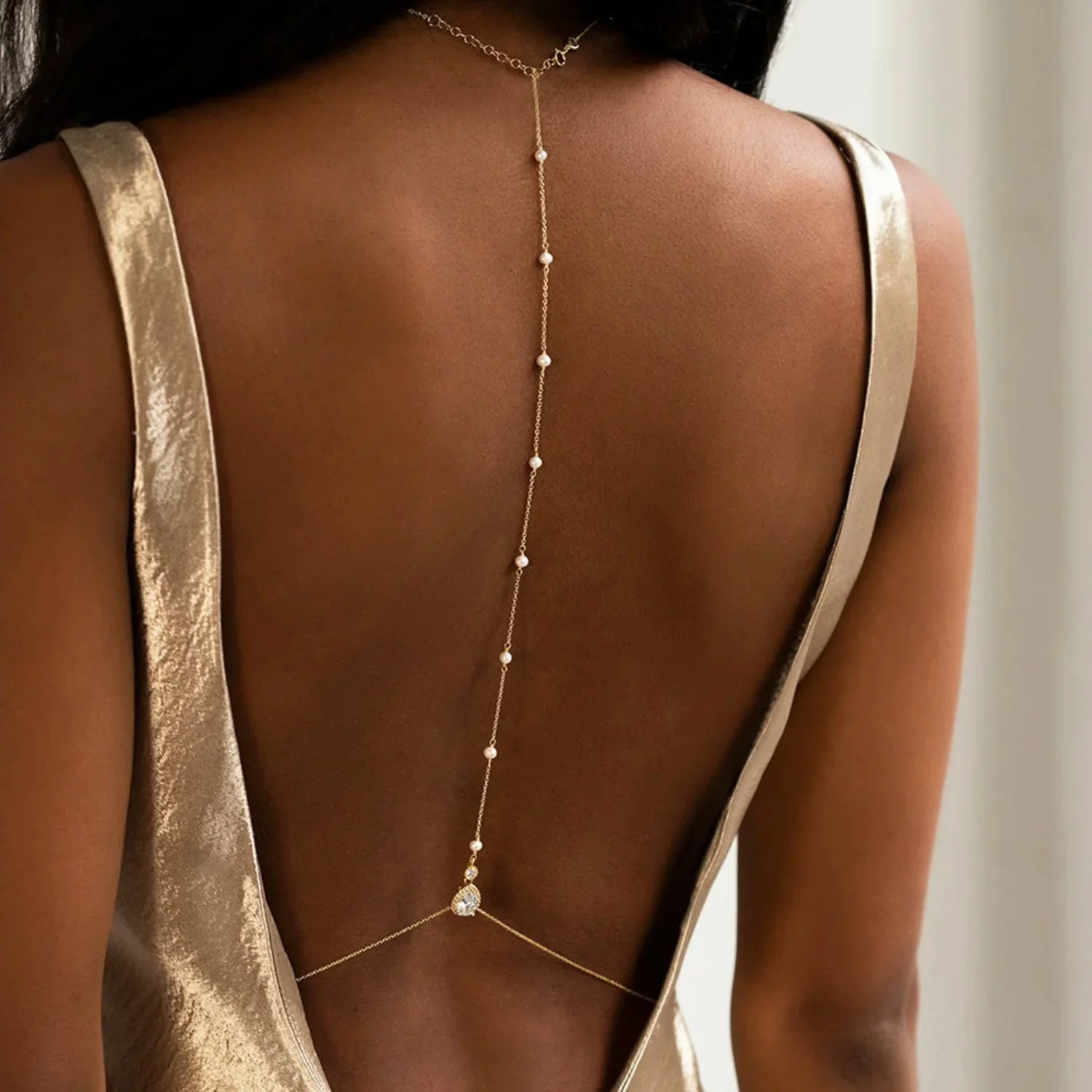 Pearl And Crystal Backdrop Necklace - Image 4