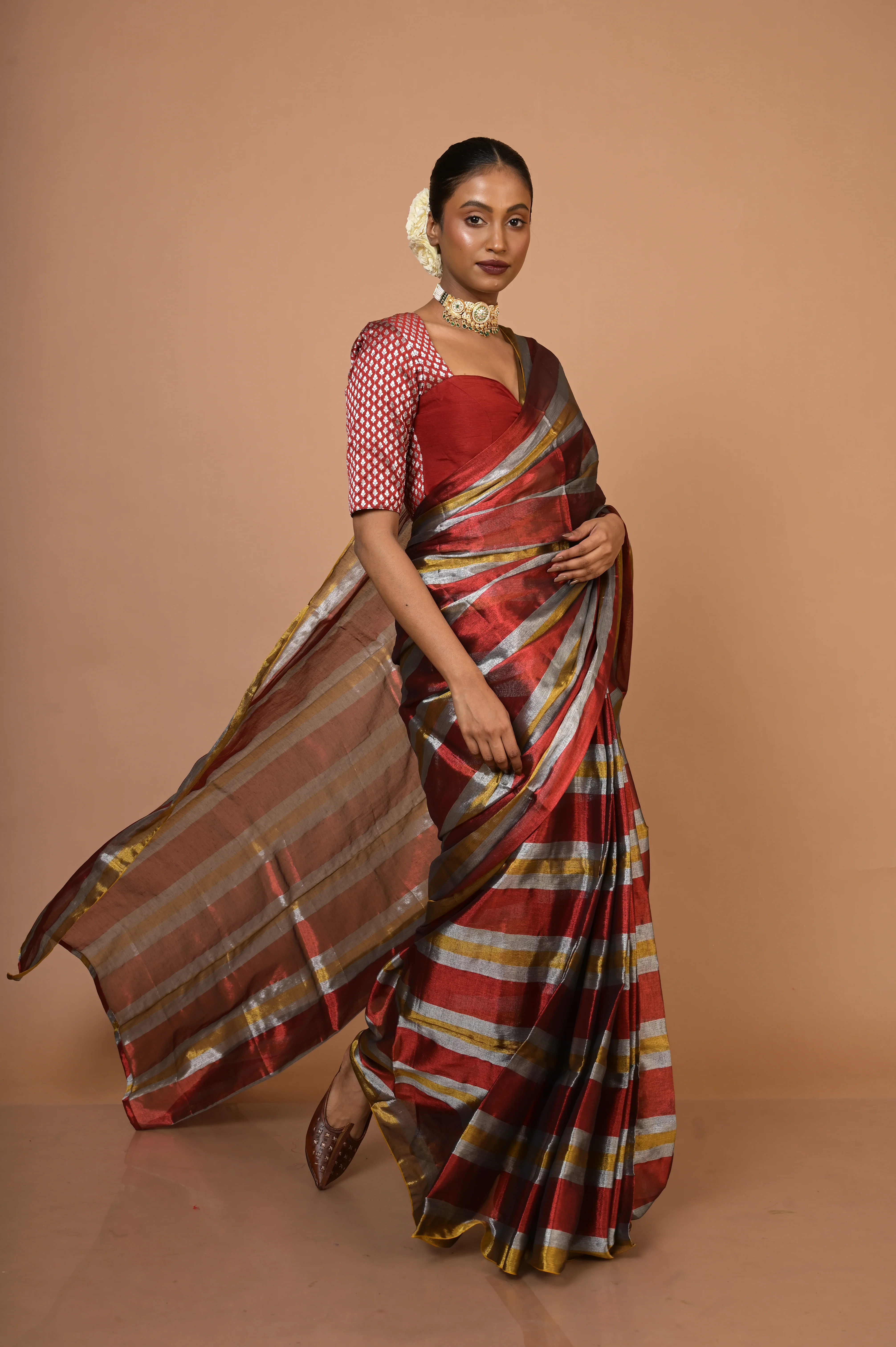Prathamika Multicolour Striped Handloom Tissue Saree - Image 3