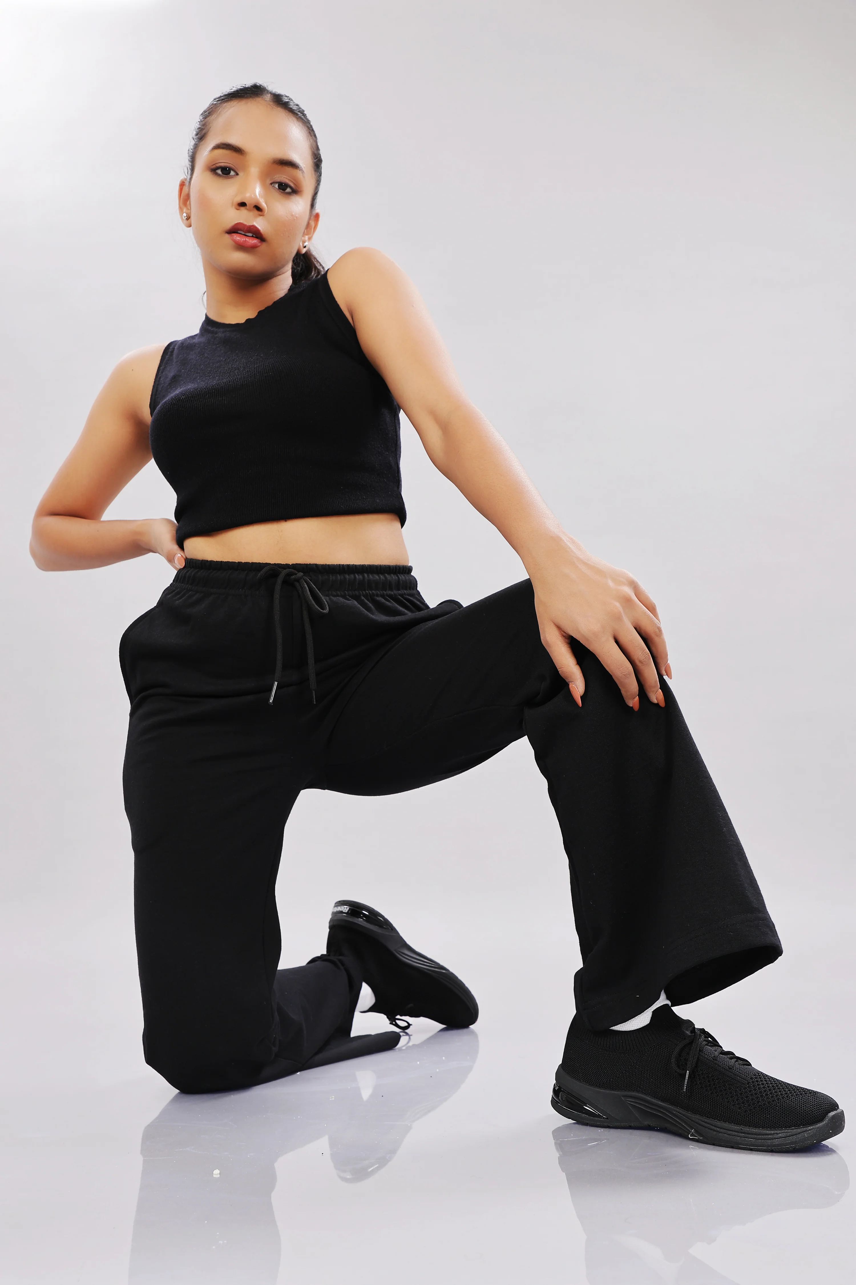 Women Black Cotton Regular Track Pant - Image 3