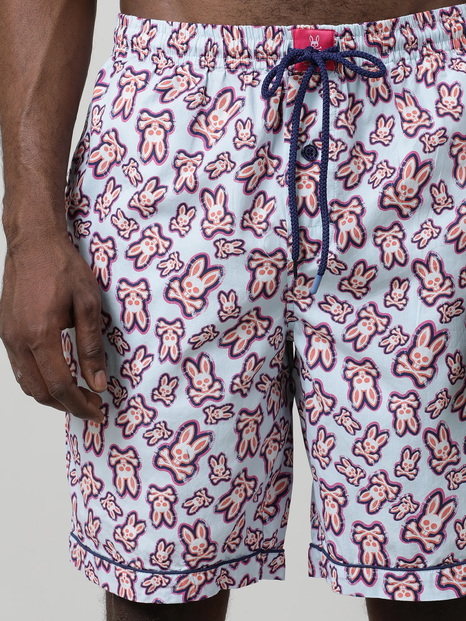 Men Oversized Printed Cotton Travel Lounge Shorts - Image 5