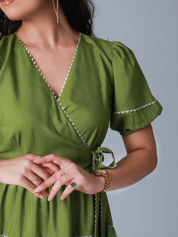 Women Printed Wrap Dress - Image 5