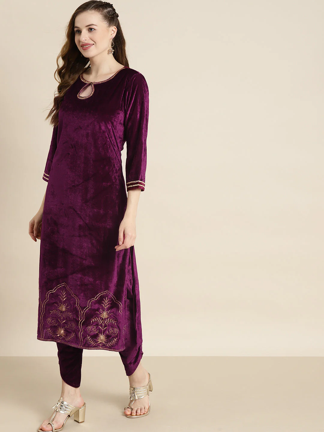 Purple Velvet Hem Zari Embroidered Kurta - Image 3