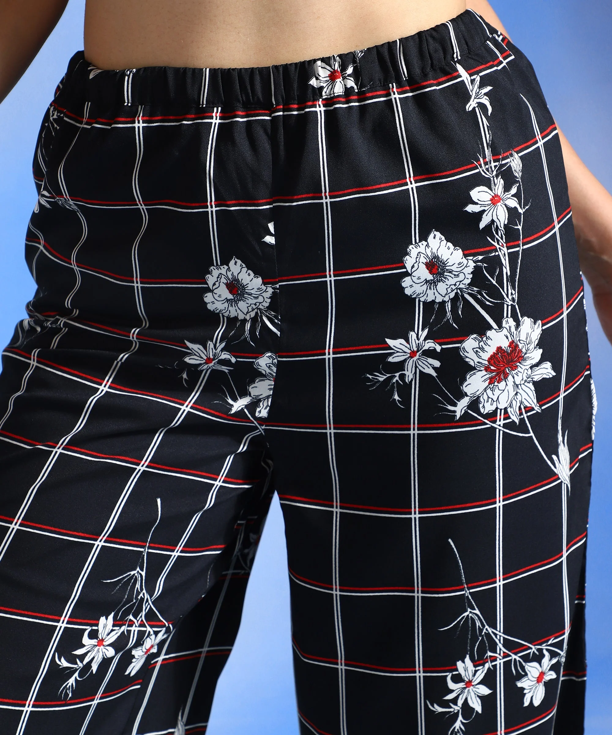 Women Black & White Flared Trousers - Image 3