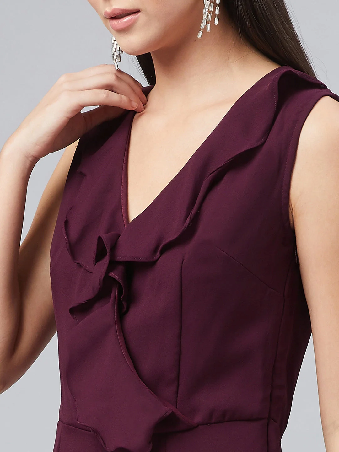 Women Maroon Basic Jumpsuit with Ruffles - Image 5