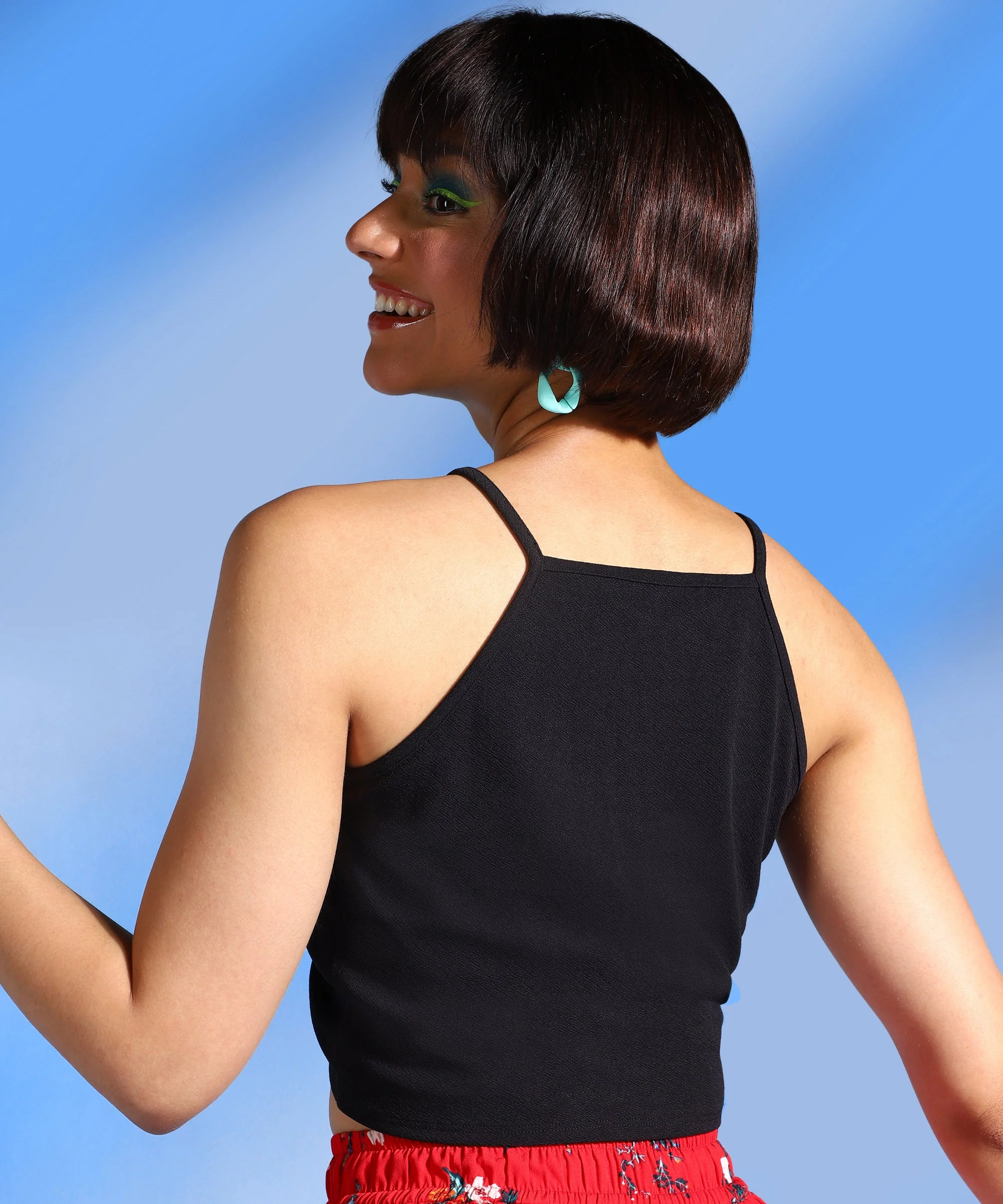 Women Black  V-Neck Fitted Top - Image 3