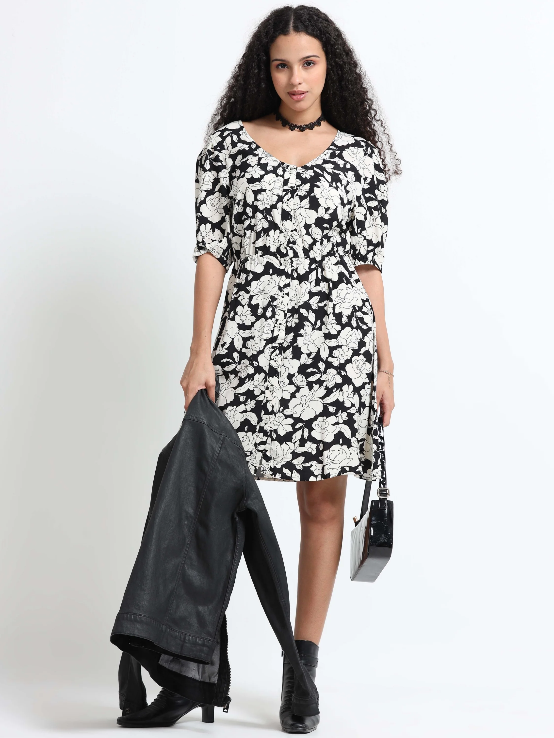 Women Retro Black White Floral Dress - Image 7