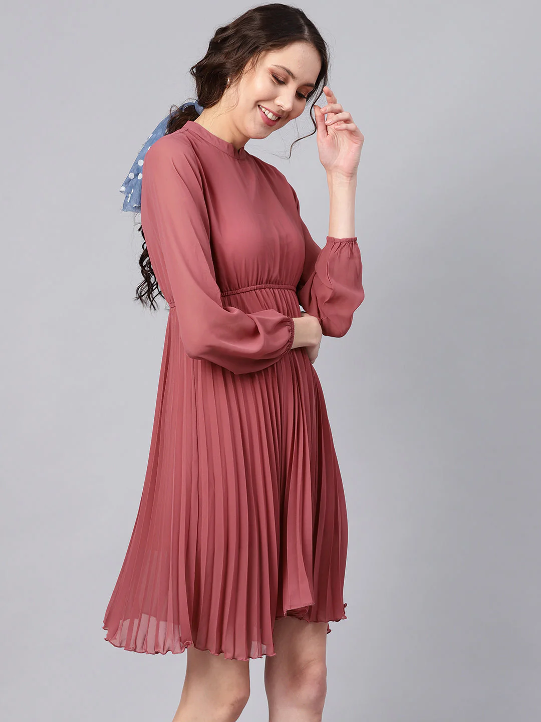 Women Rose Pink Mandrain Collar Pleated Skater Dress - Image 4