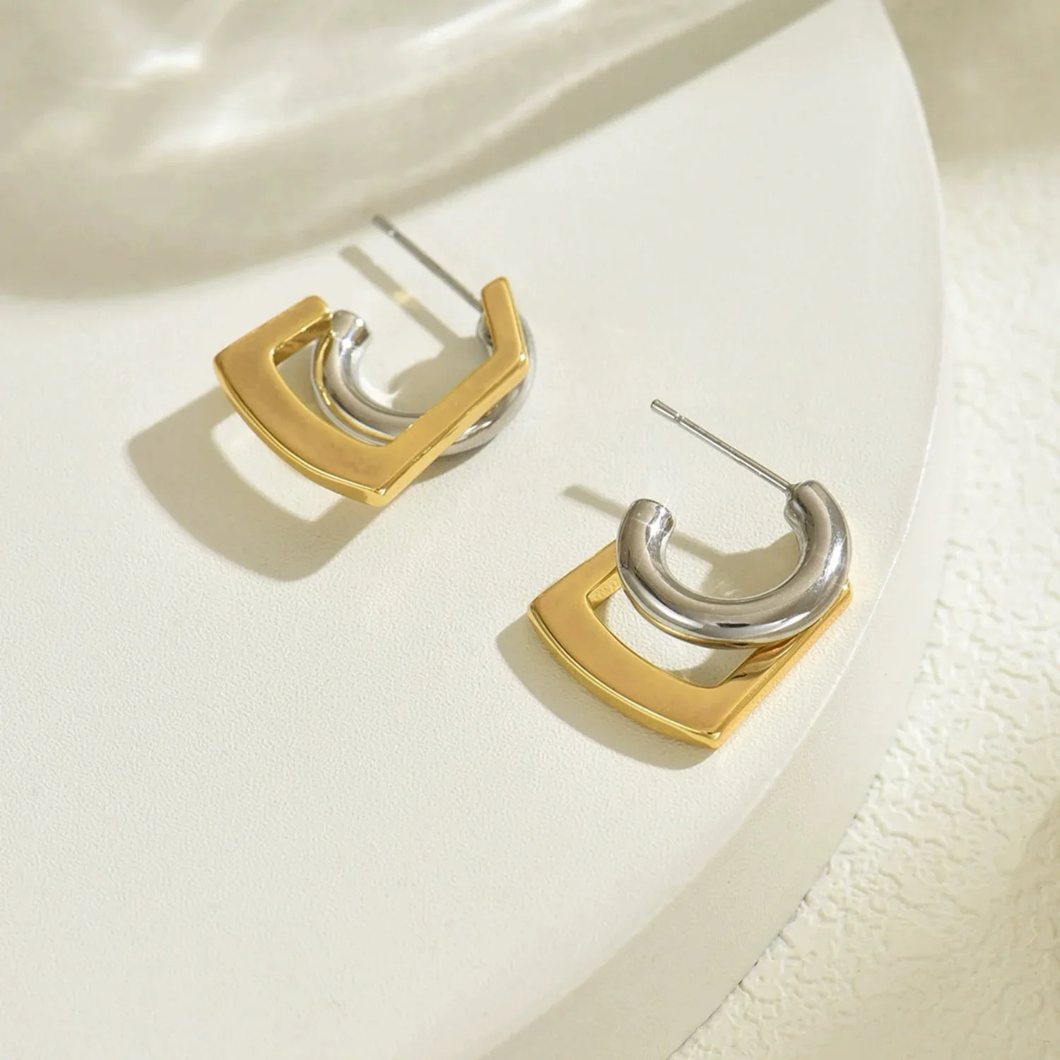 Sculpted Square Dual Hoop - Image 3