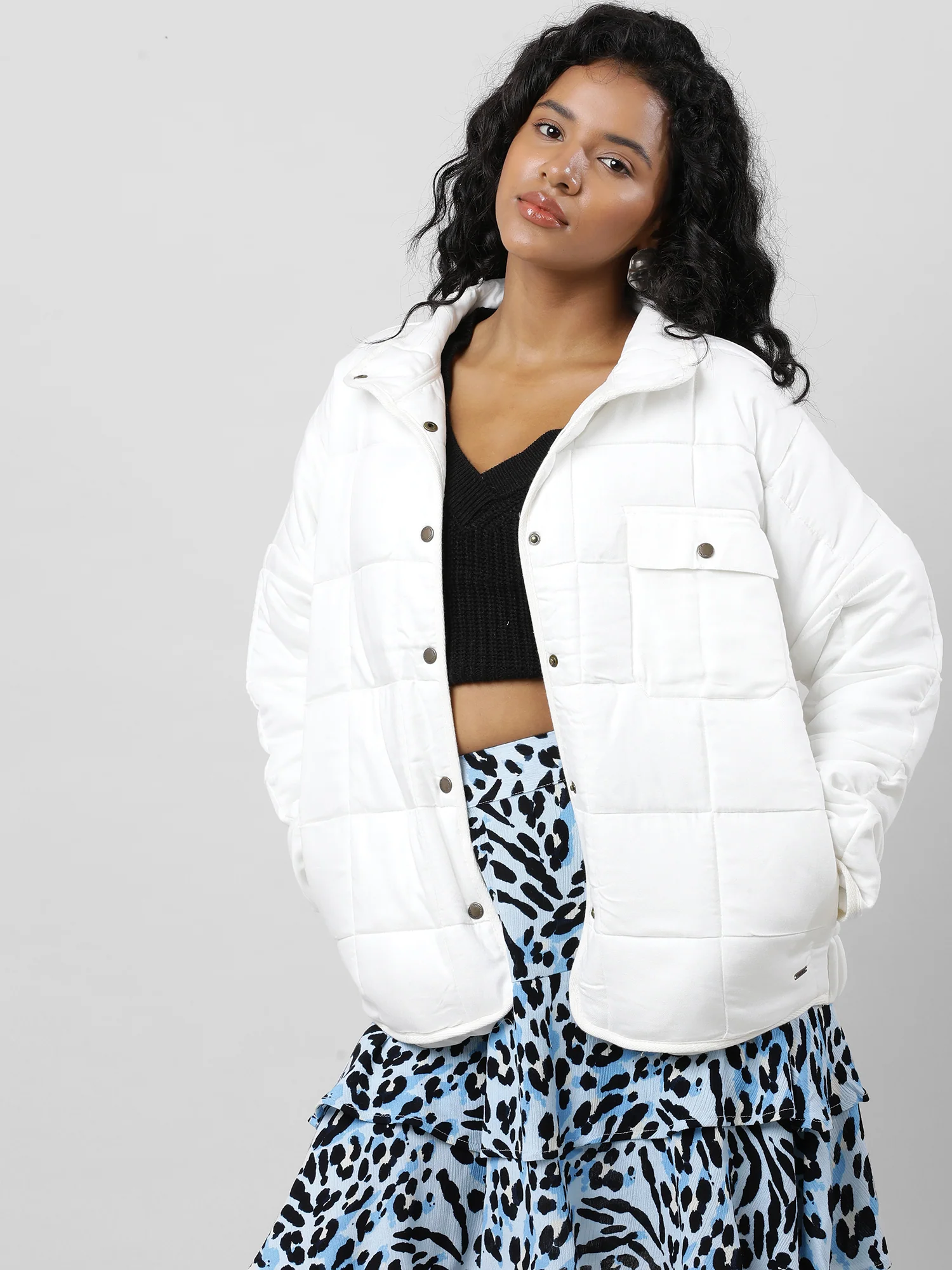 Women White Oversize Jacket - Image 5
