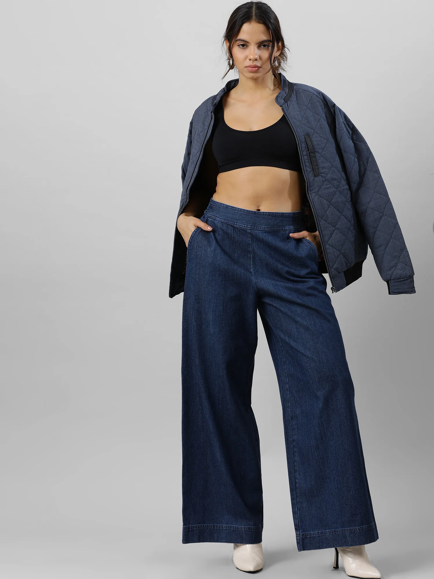 Women Wide Leg High Rise Jeans - Image 3