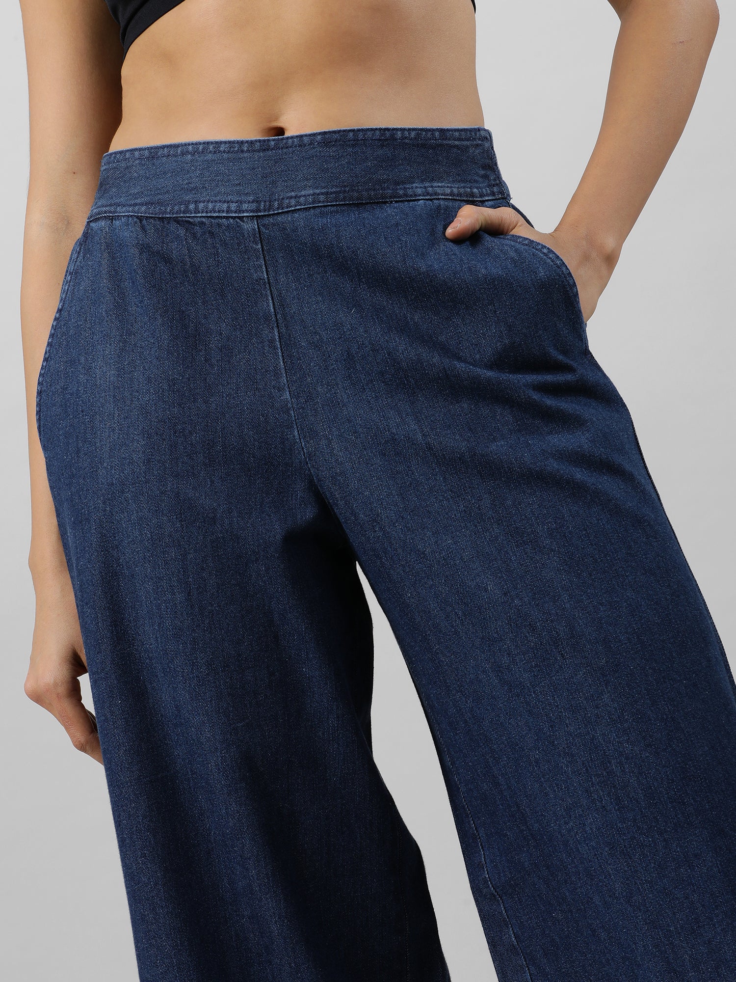 Women Wide Leg High Rise Jeans - Image 8