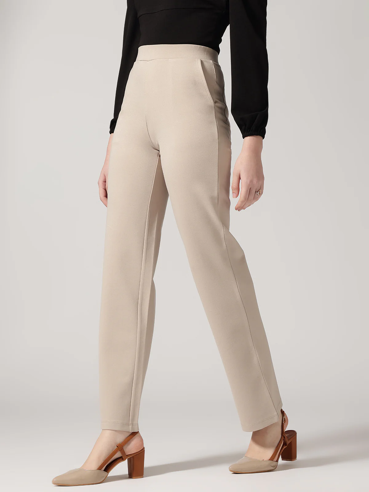Strong And Brave Women Ivory Solid High-Rise Trousers - Image 2