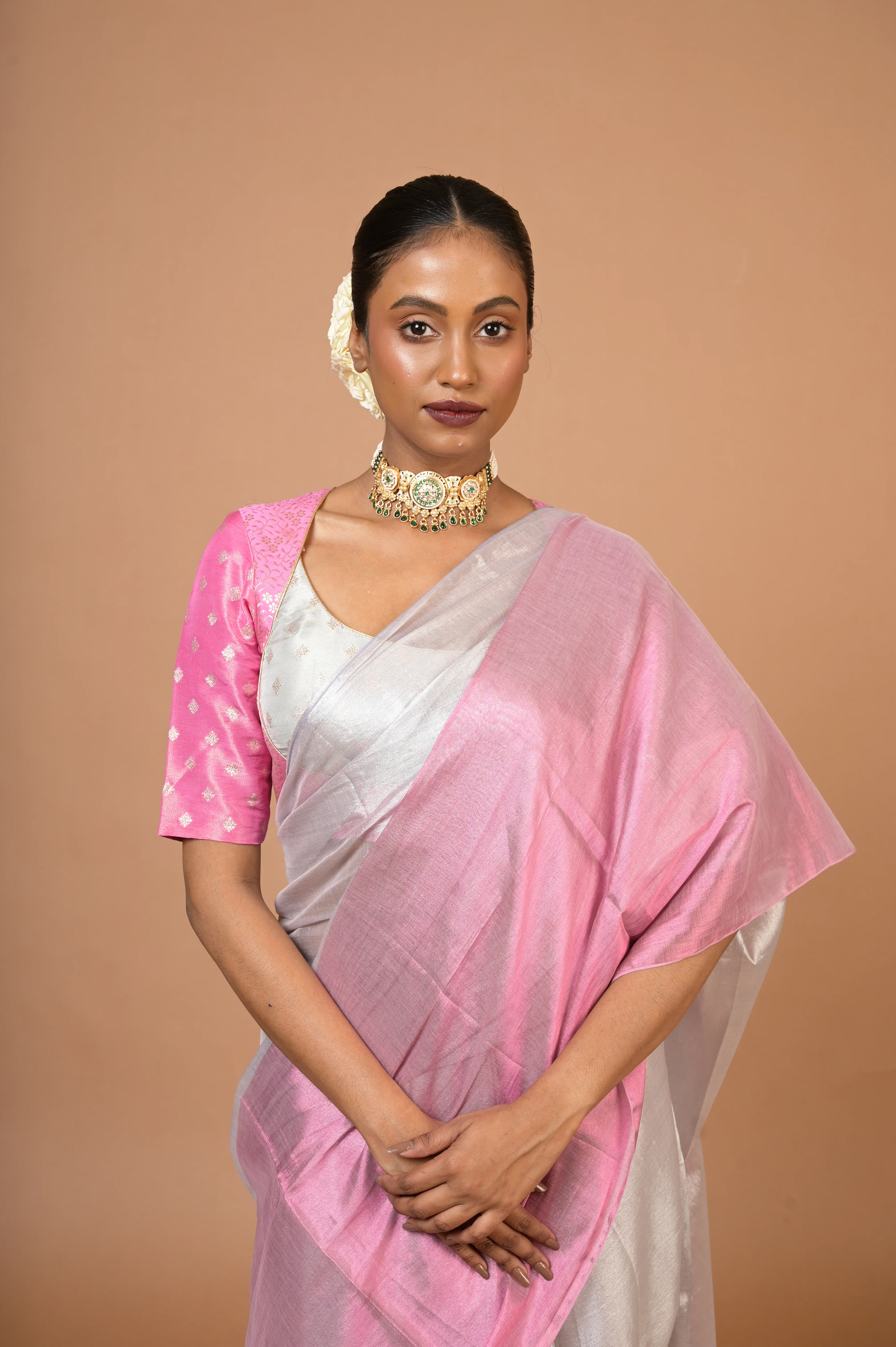Sugandha Silver and Pink Handloom Tissue Saree - Image 3
