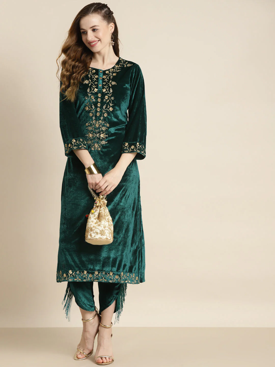 Teal Velvet Floral Zari Embroidery Kurta - Image 5