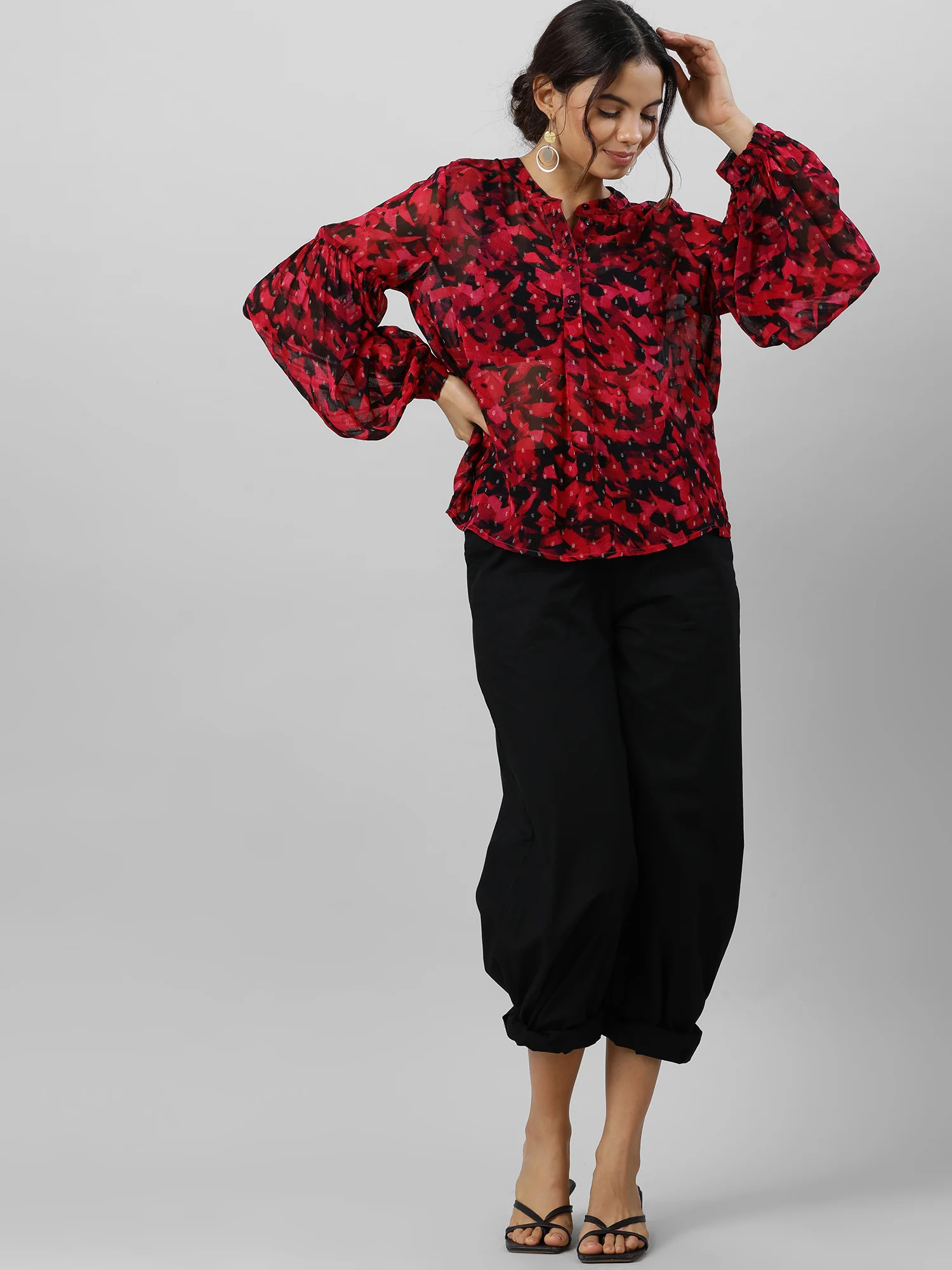 Women Trendy V Neck Floral Print Top - Image 5