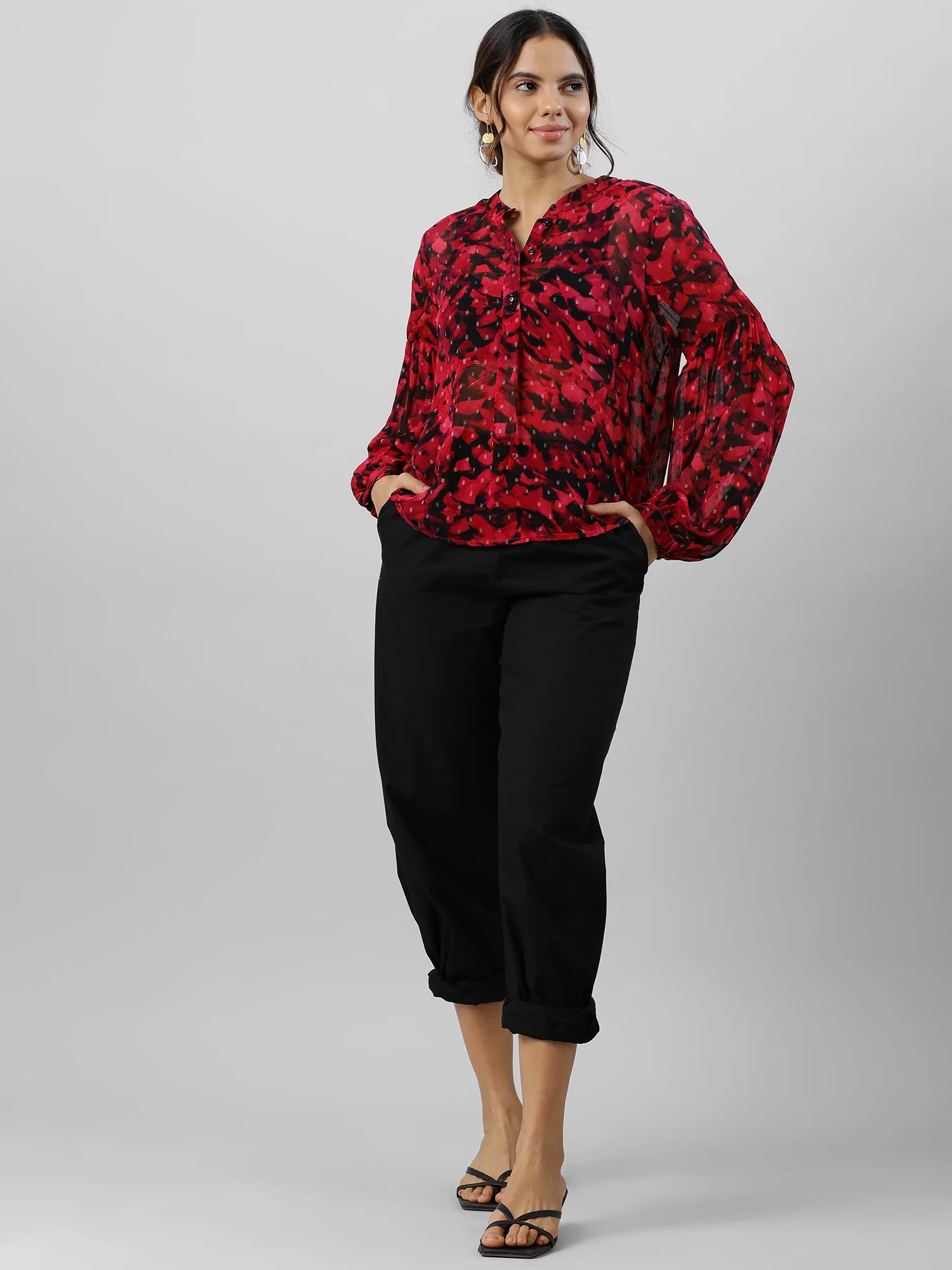Women Trendy V Neck Floral Print Top - Image 9