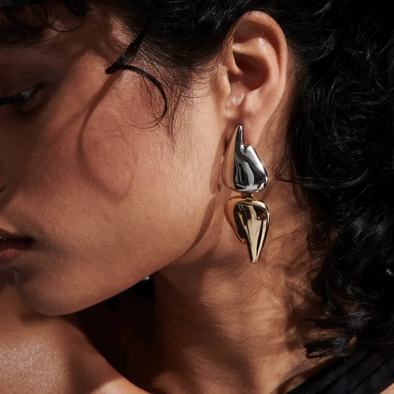 Two-Tone Modern Abstract Drops Earrings - Image 3