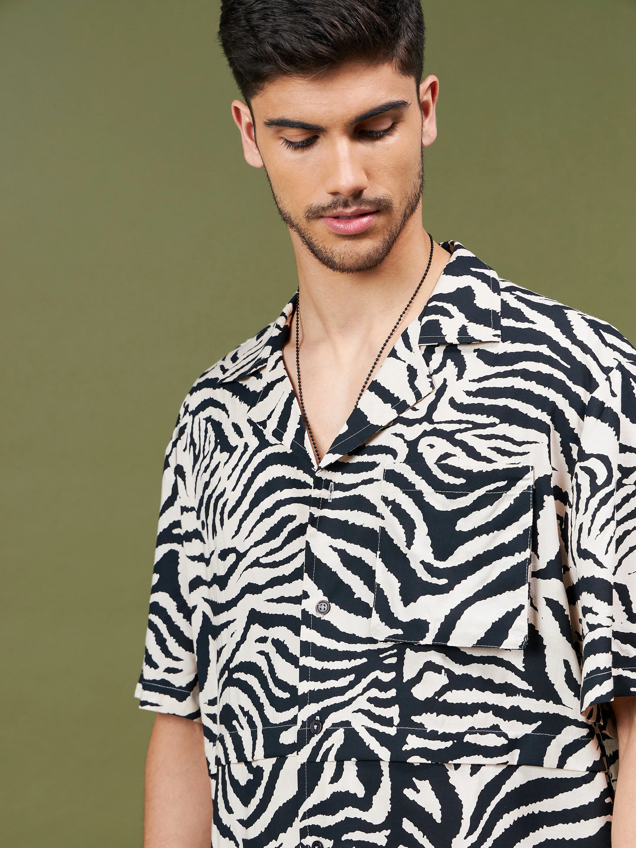 Unisex Beige & Black Animal Print Relax Fit Shirt - Image 4