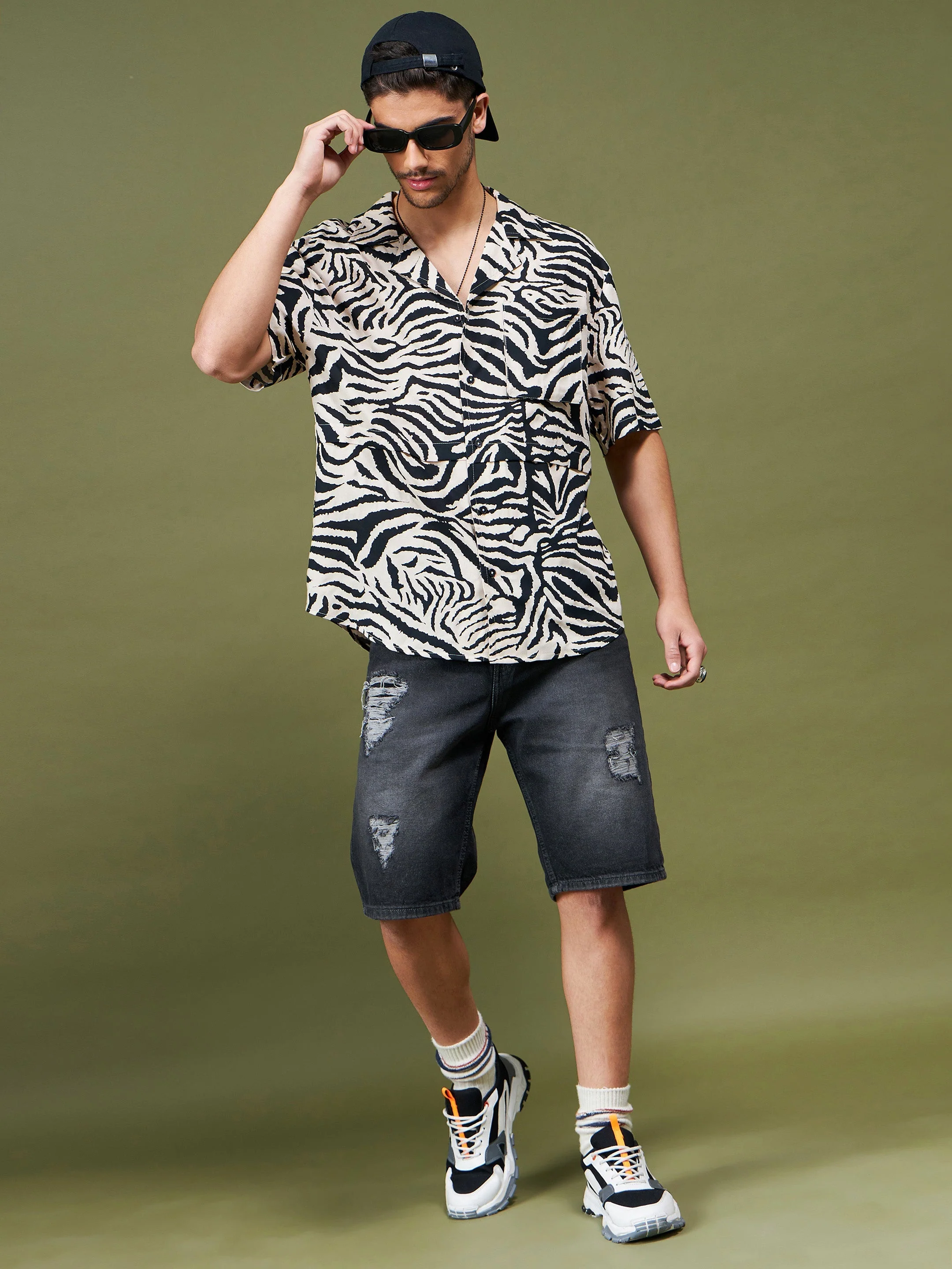 Unisex Beige & Black Animal Print Relax Fit Shirt - Image 6