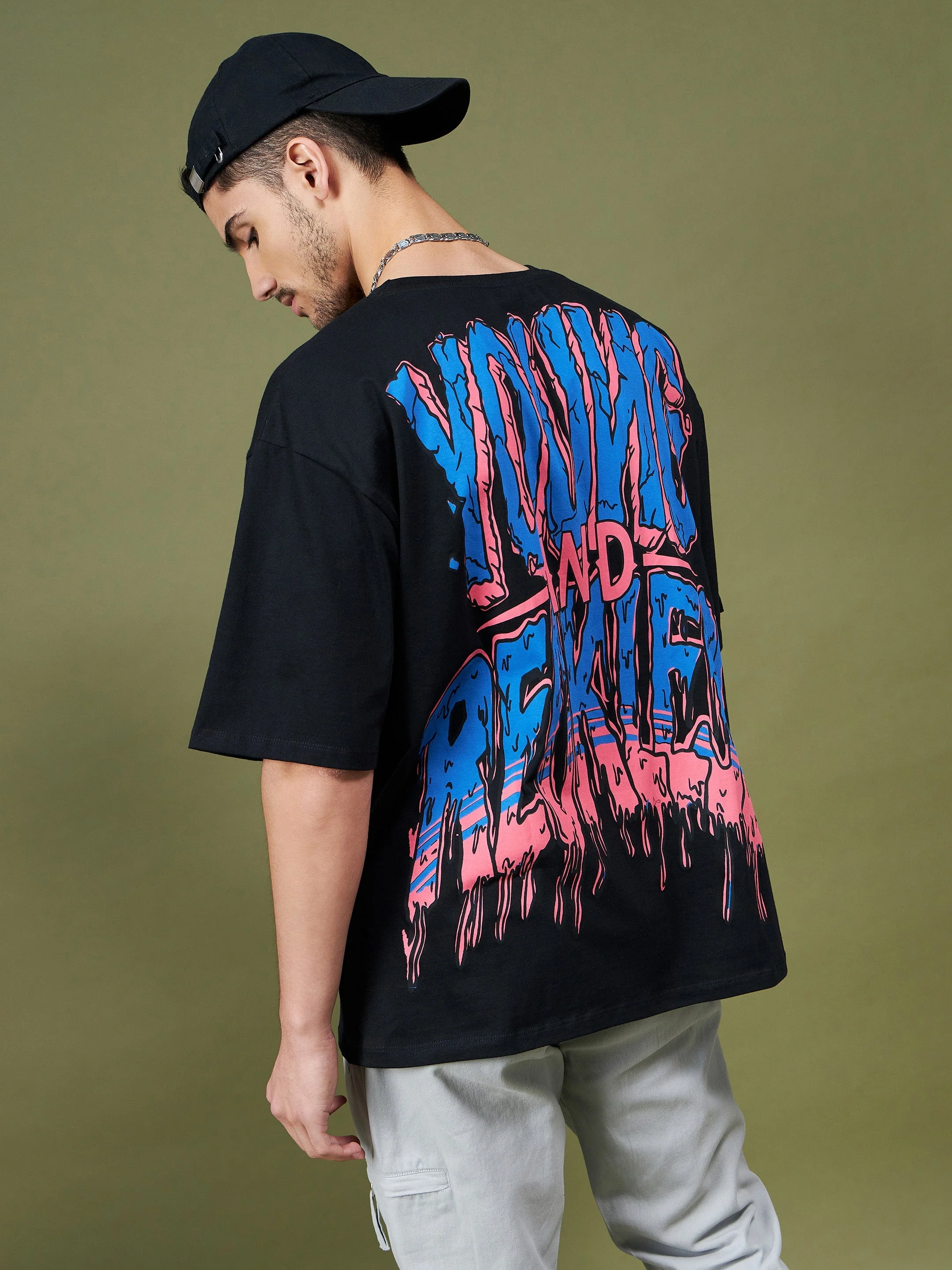 Unisex Black YOUNG & RECKLESS Oversized T-Shirt - Image 5