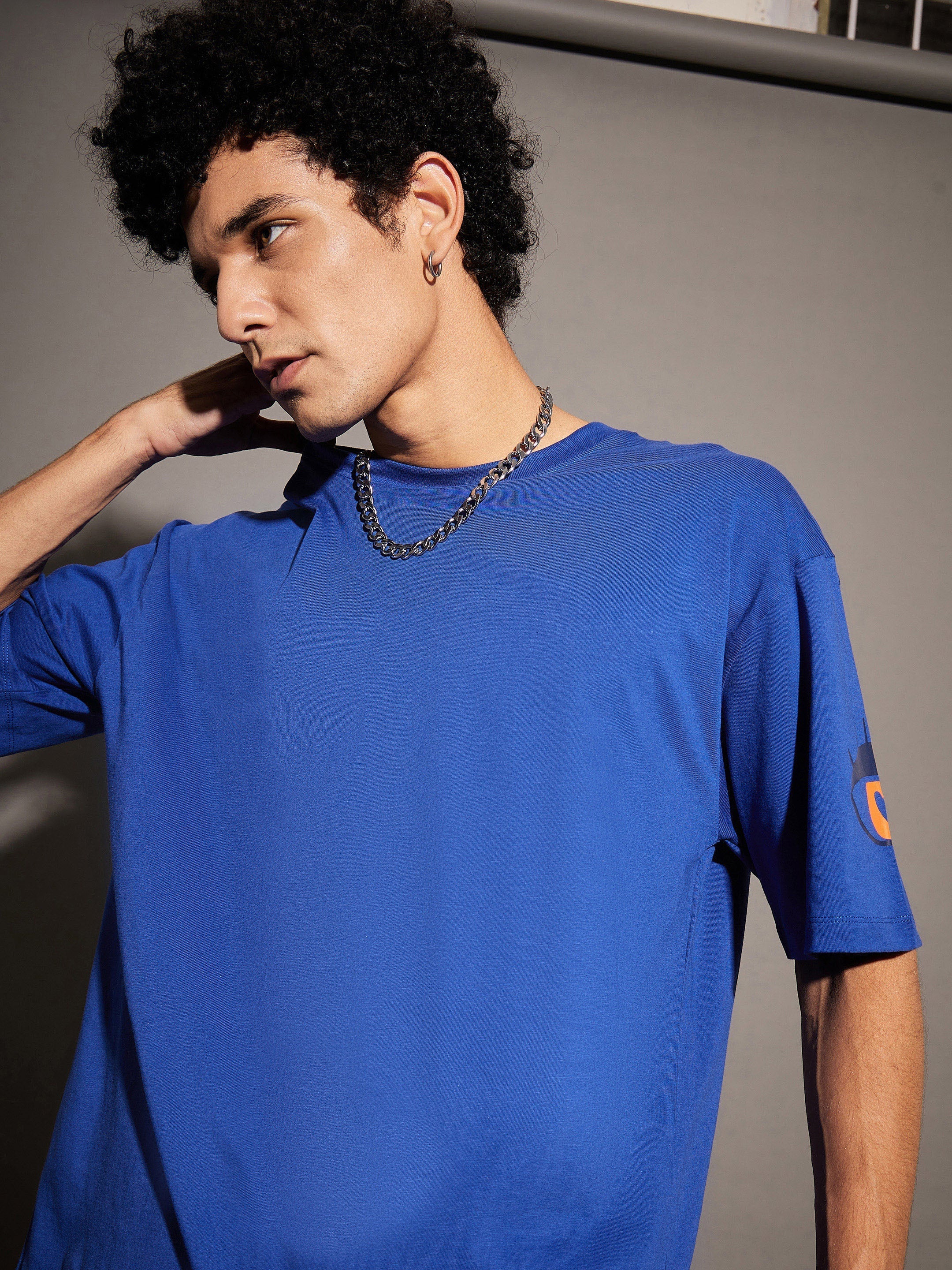 Unisex Blue Chill Floral Back Print Oversized T-Shirt - Image 4