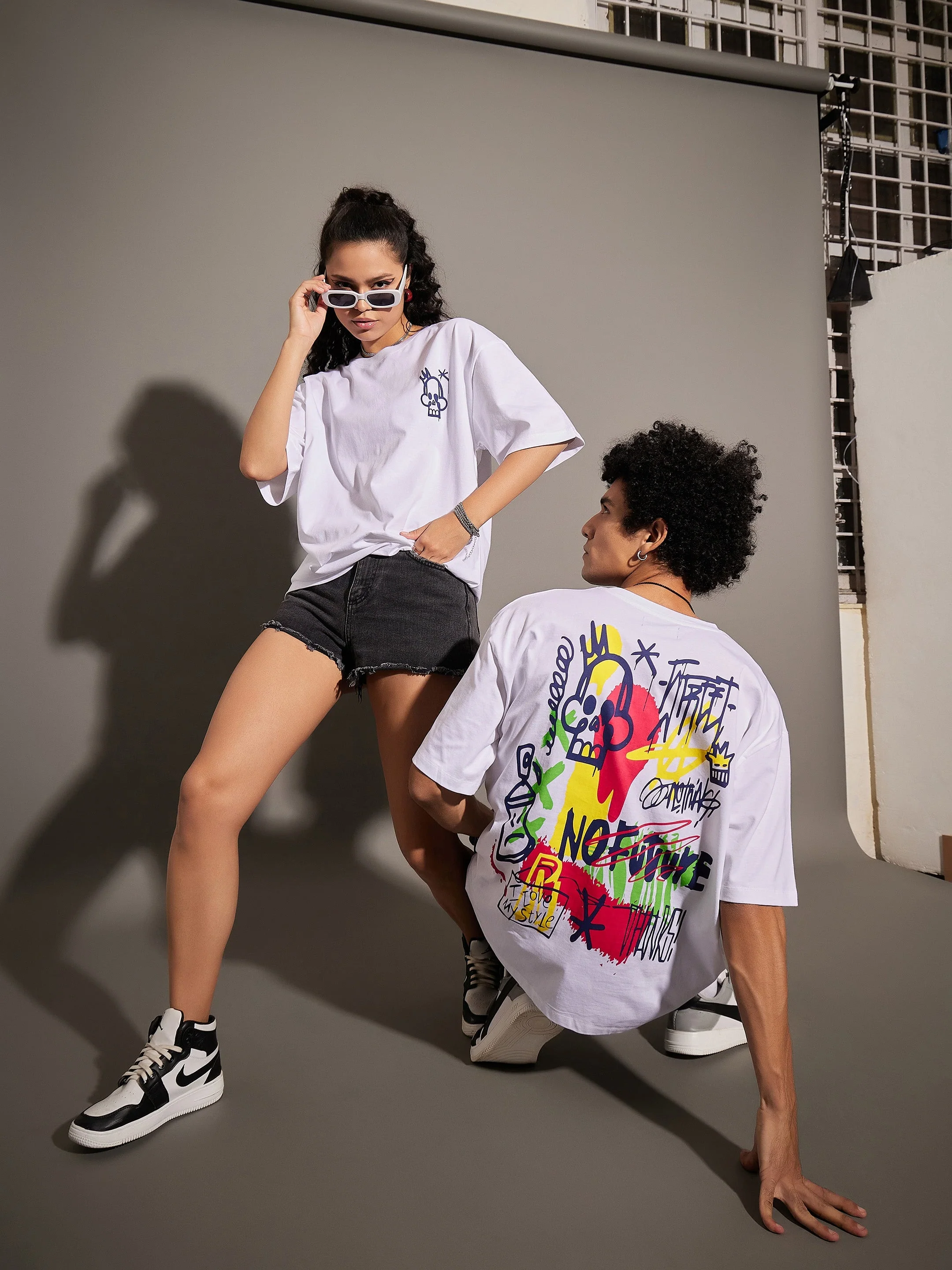 Unisex White No Future Oversized T-Shirt - Image 2