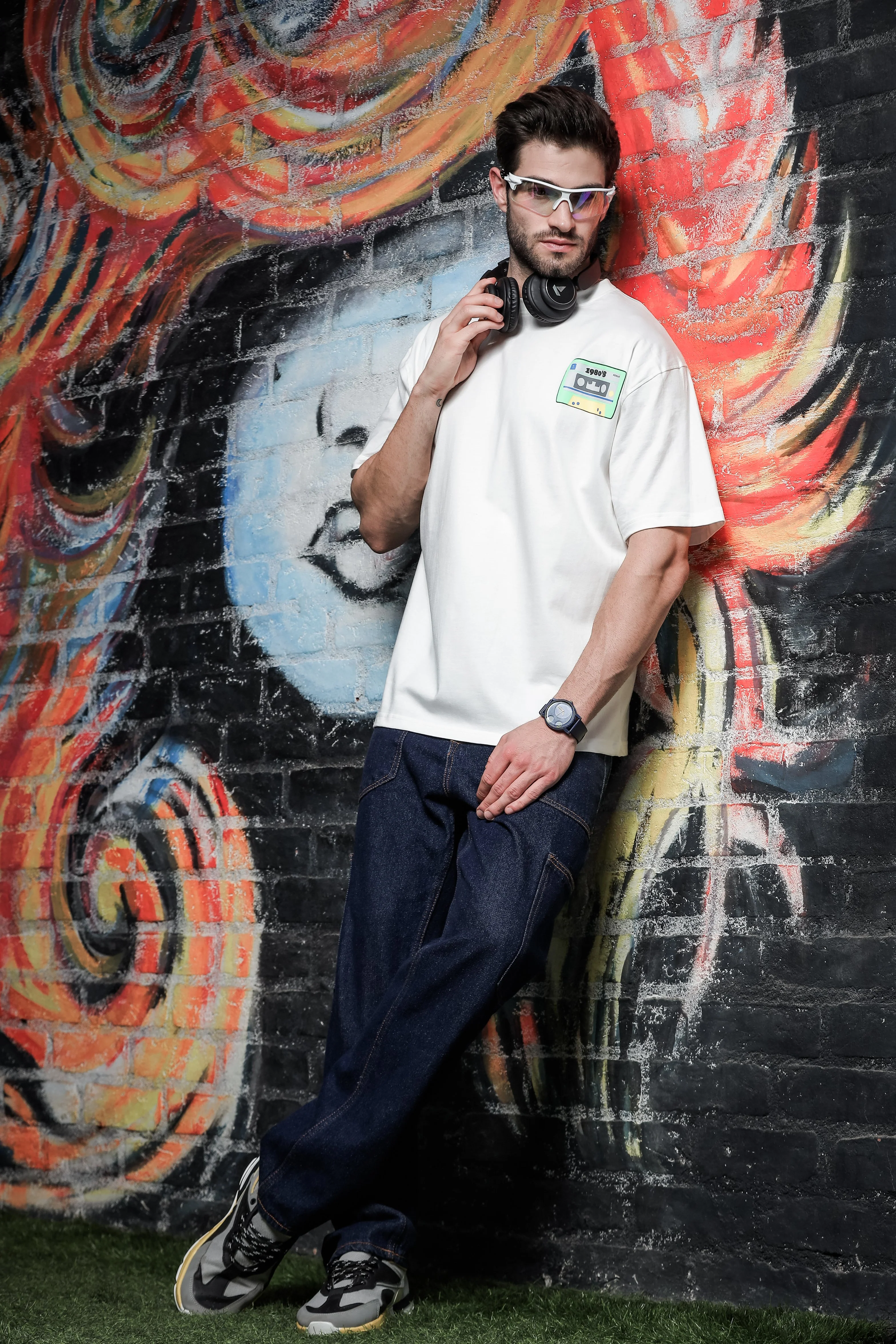 Unisex White Oversized Vintage T-shirt - Image 8