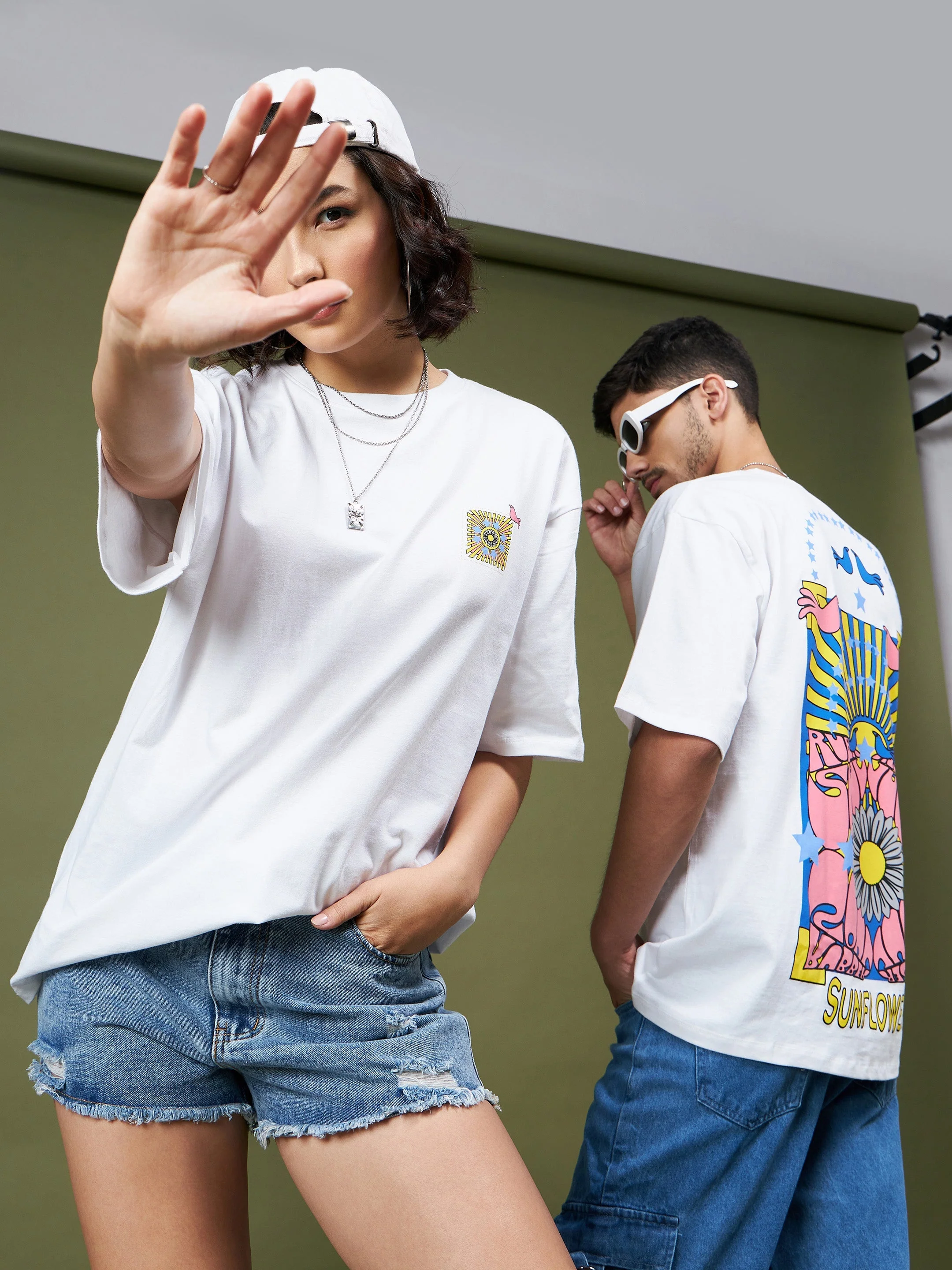 Unisex White Sunflower Oversized T-Shirt - Image 3