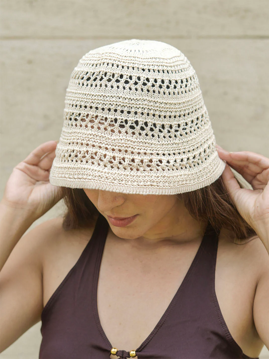 White Hollow Knitted Crochet Sun Bucket Hat - Image 4