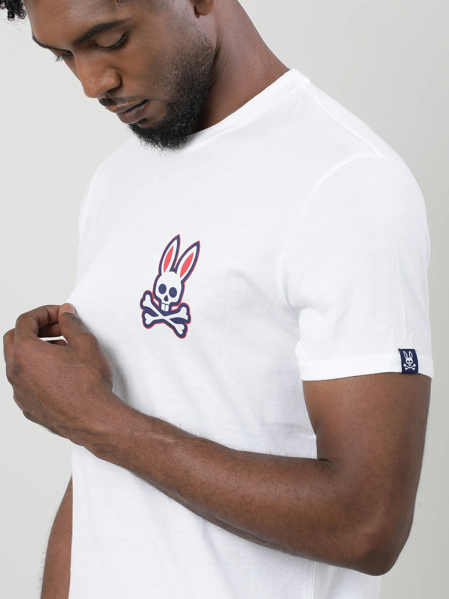 Men White Quick-Dry Relaxed Fit Cotton T-Shirt - Image 5