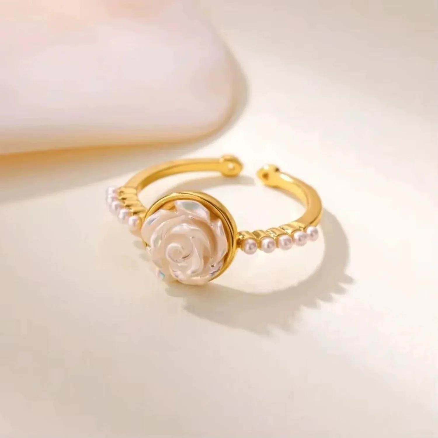 White Rose Pearl Gold Ring - Image 3