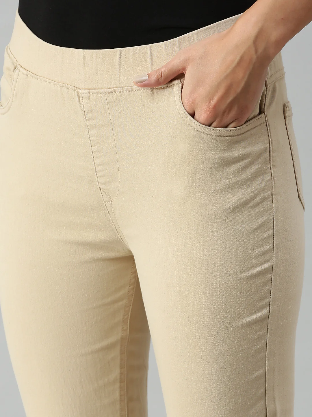 Women Beige Casual Legging - Image 5